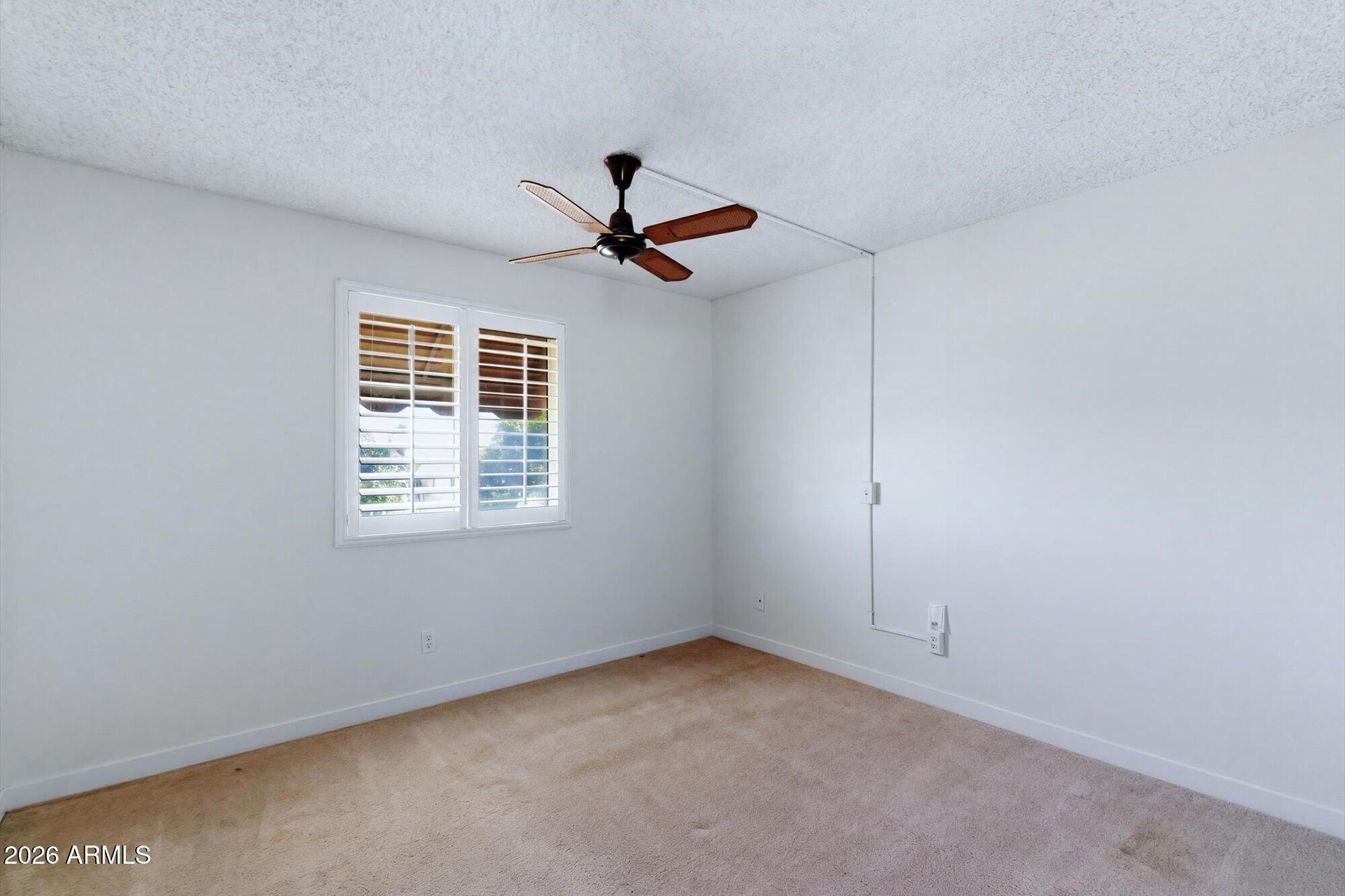 10208 N 8TH Place B