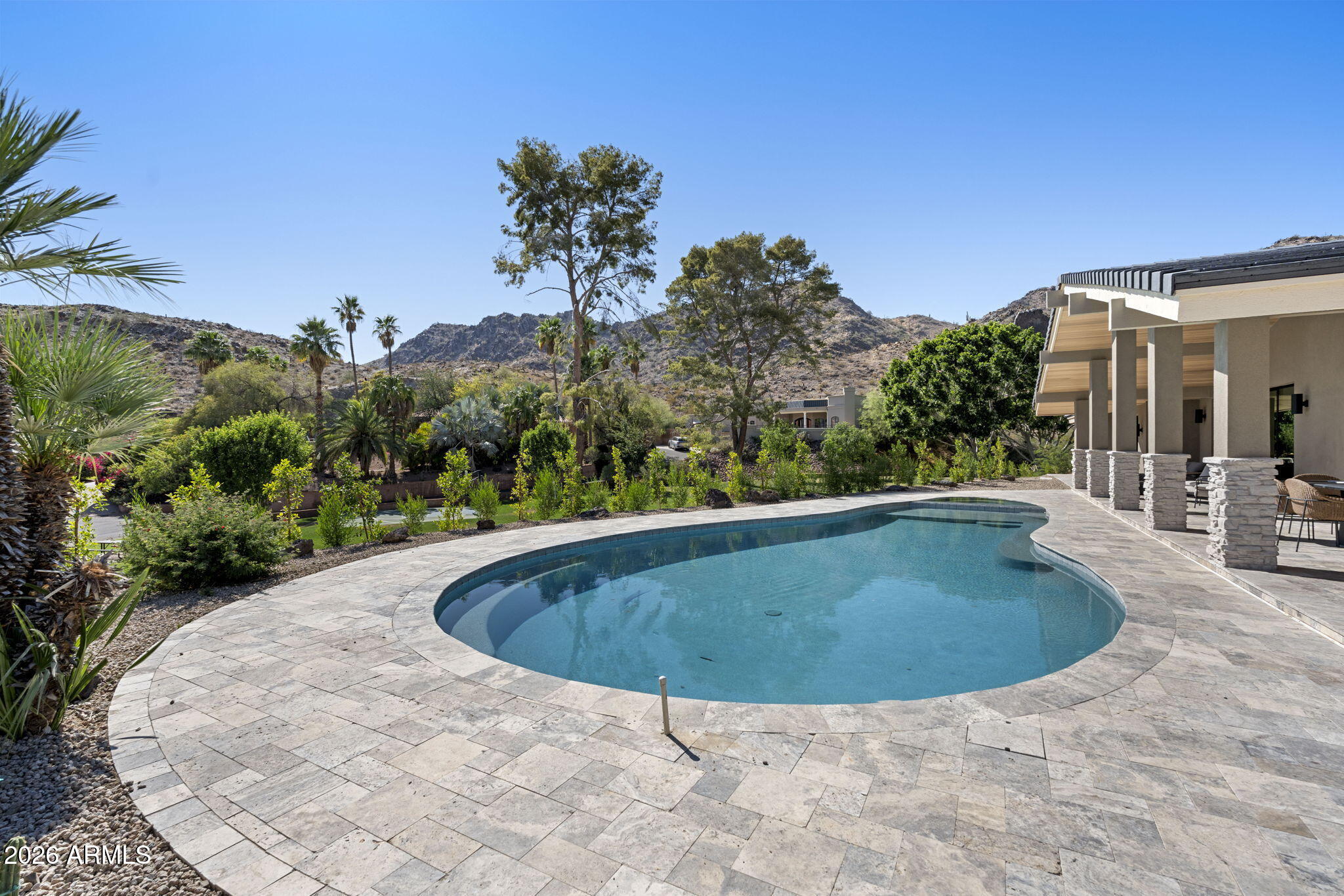 3500 E LINCOLN Drive 26