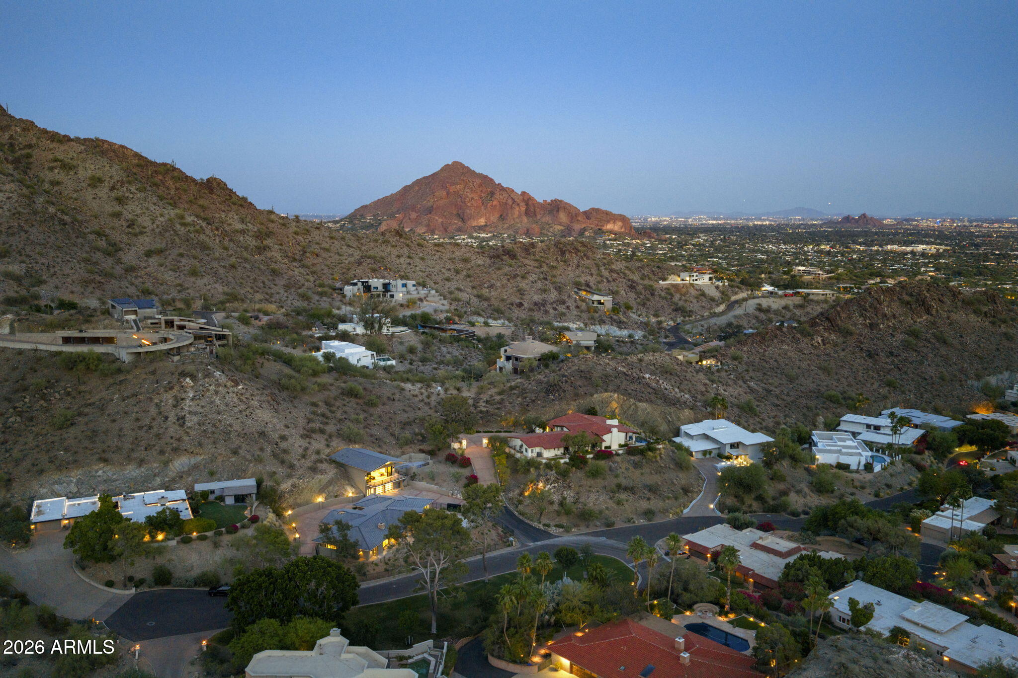 3500 E LINCOLN Drive 26