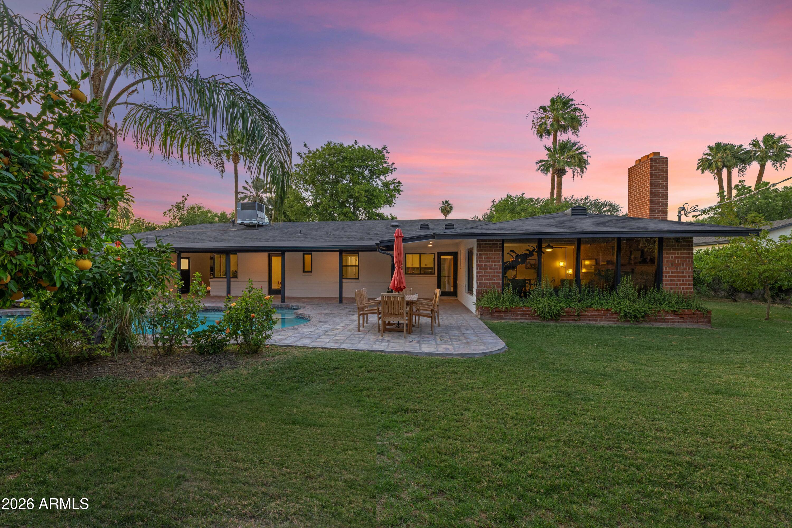 525 W PALO VERDE Drive