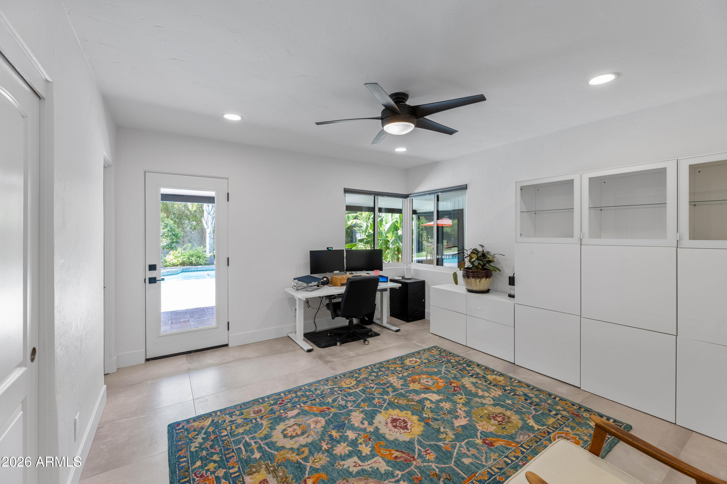 525 W PALO VERDE Drive