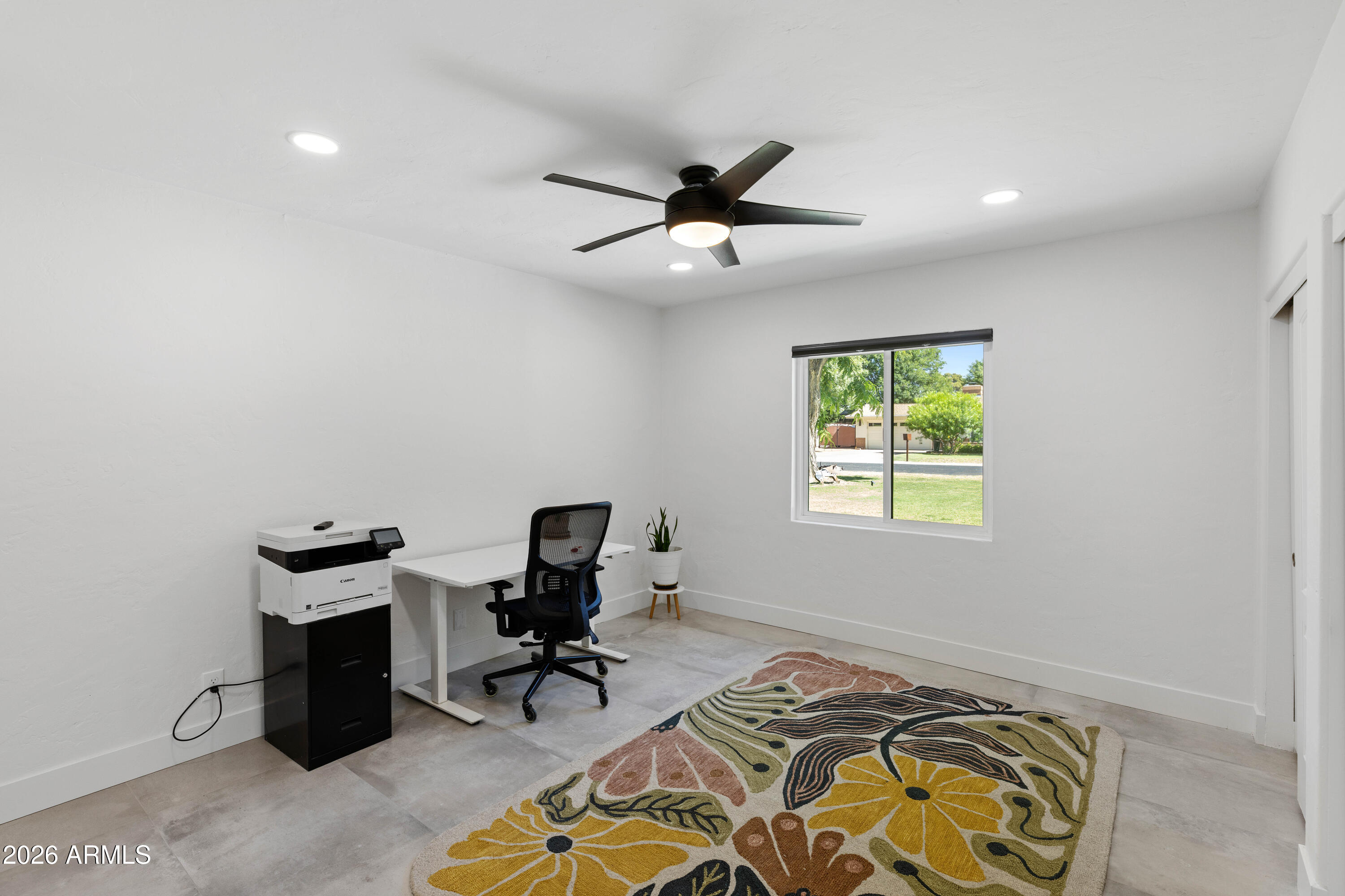525 W PALO VERDE Drive