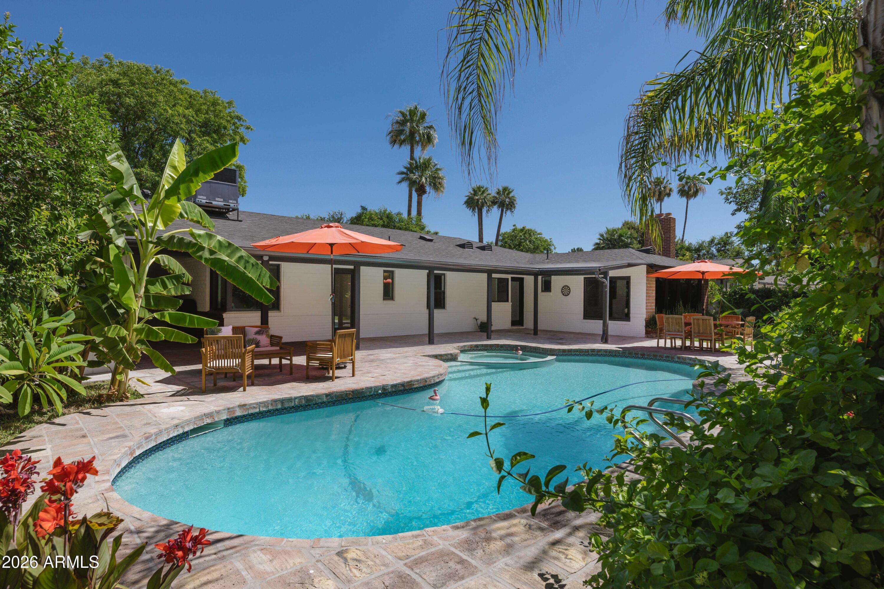525 W PALO VERDE Drive