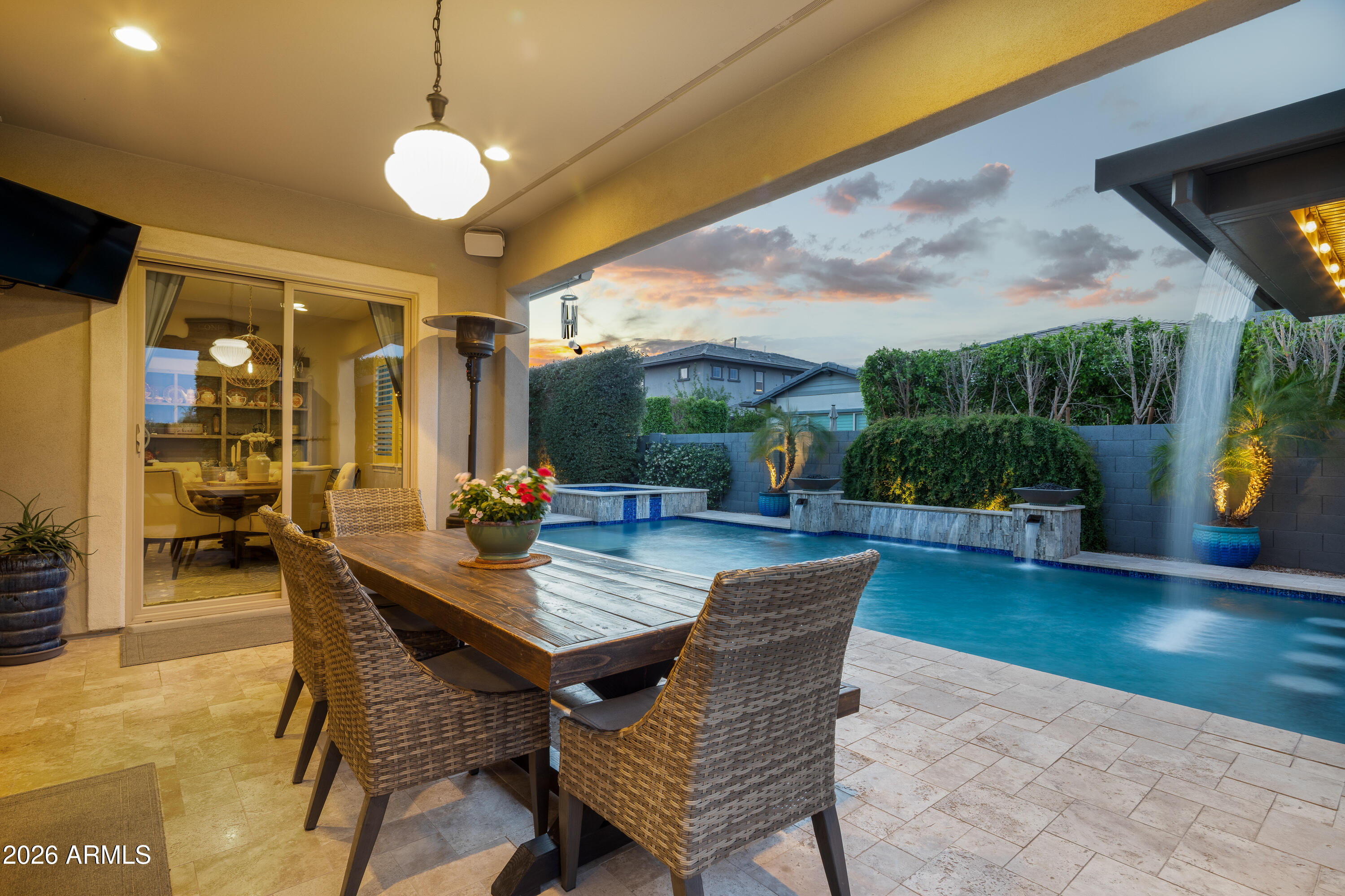 3672 E ARABIAN Drive