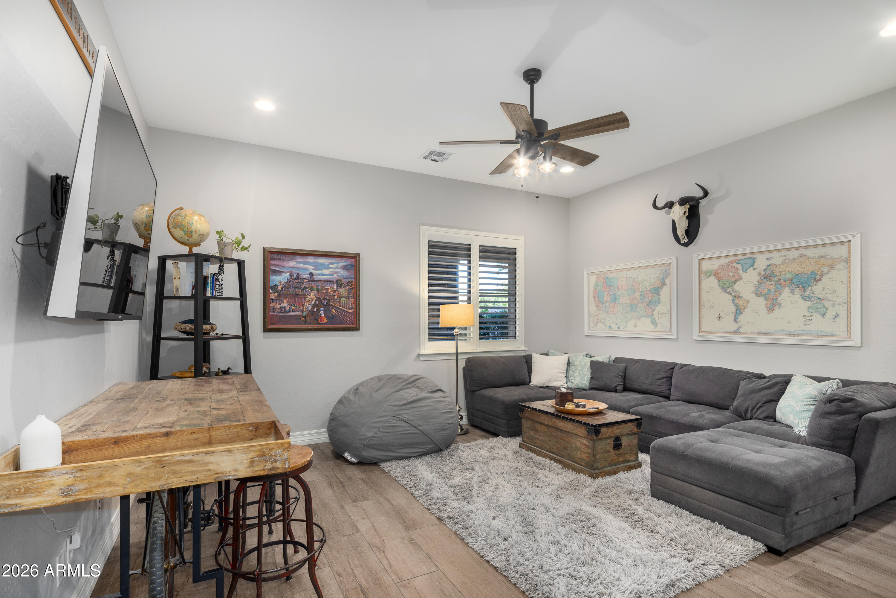 3672 E ARABIAN Drive
