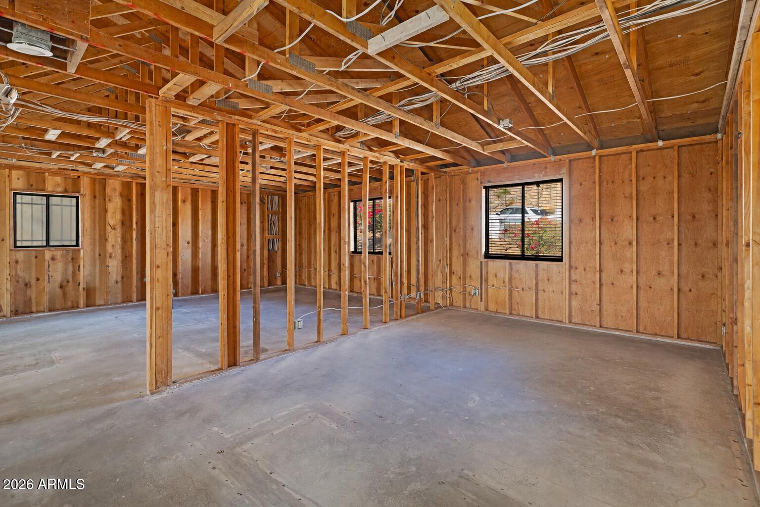 7016 N 23RD Place