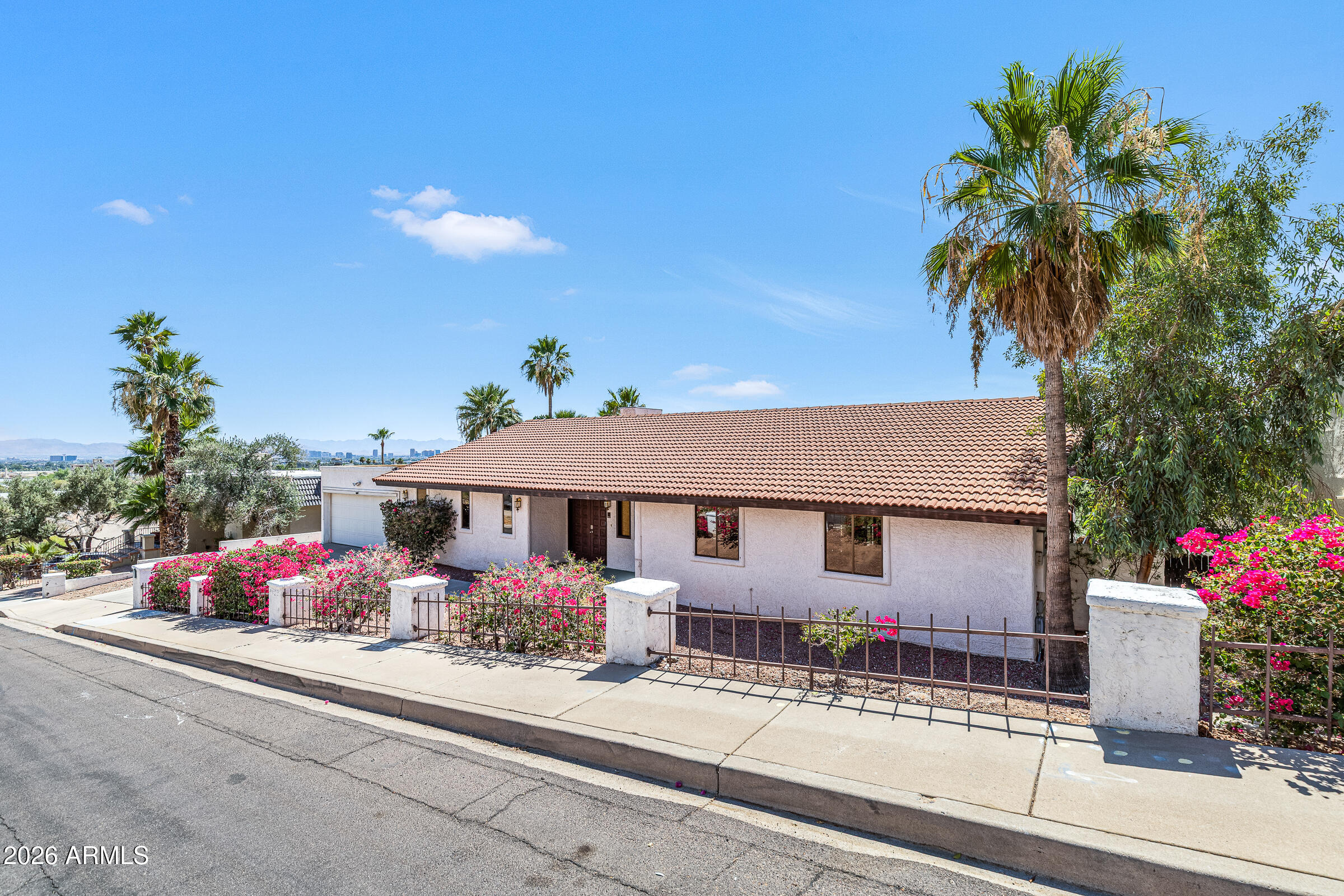 7016 N 23RD Place