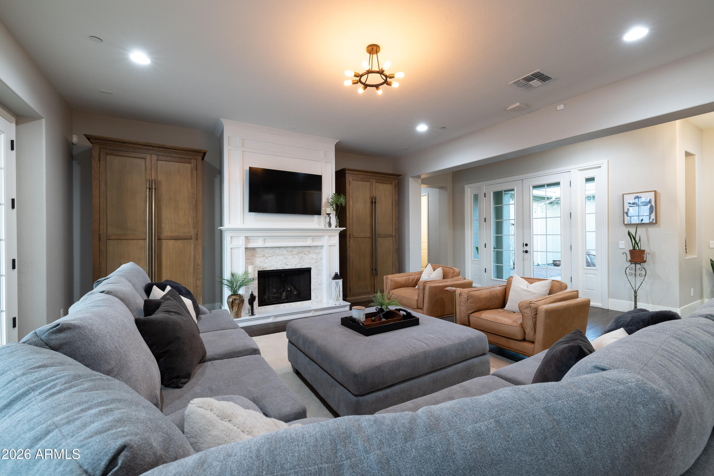 14542 W MOUNTAIN VIEW Drive