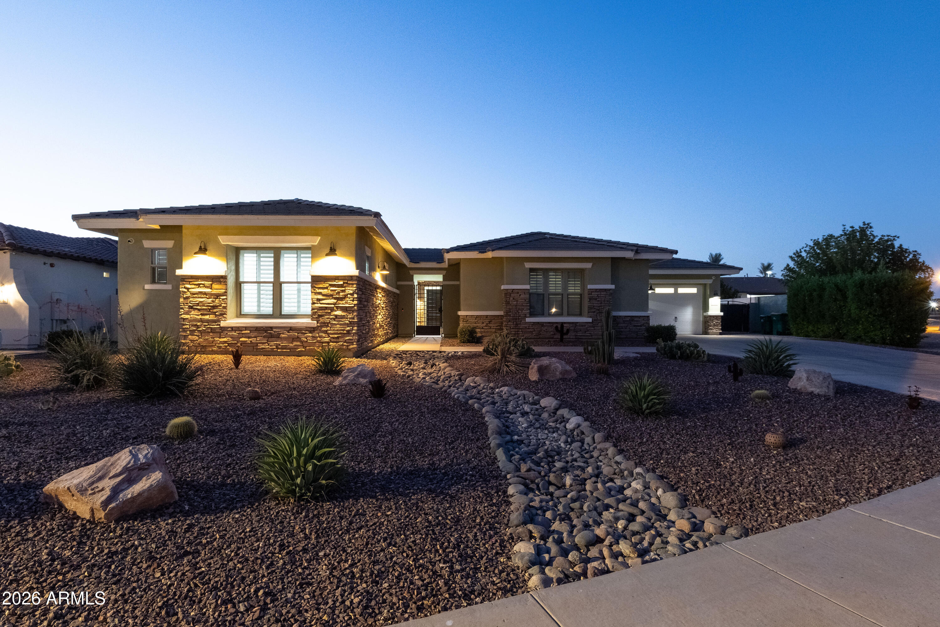 14542 W MOUNTAIN VIEW Drive