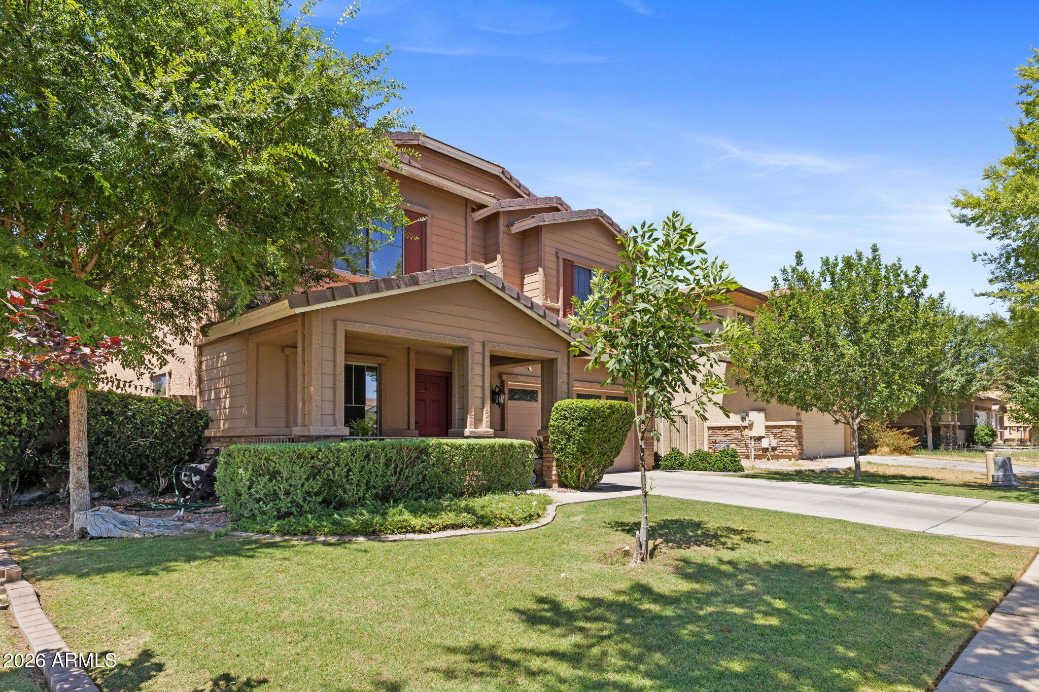 4226 E COTTON Court