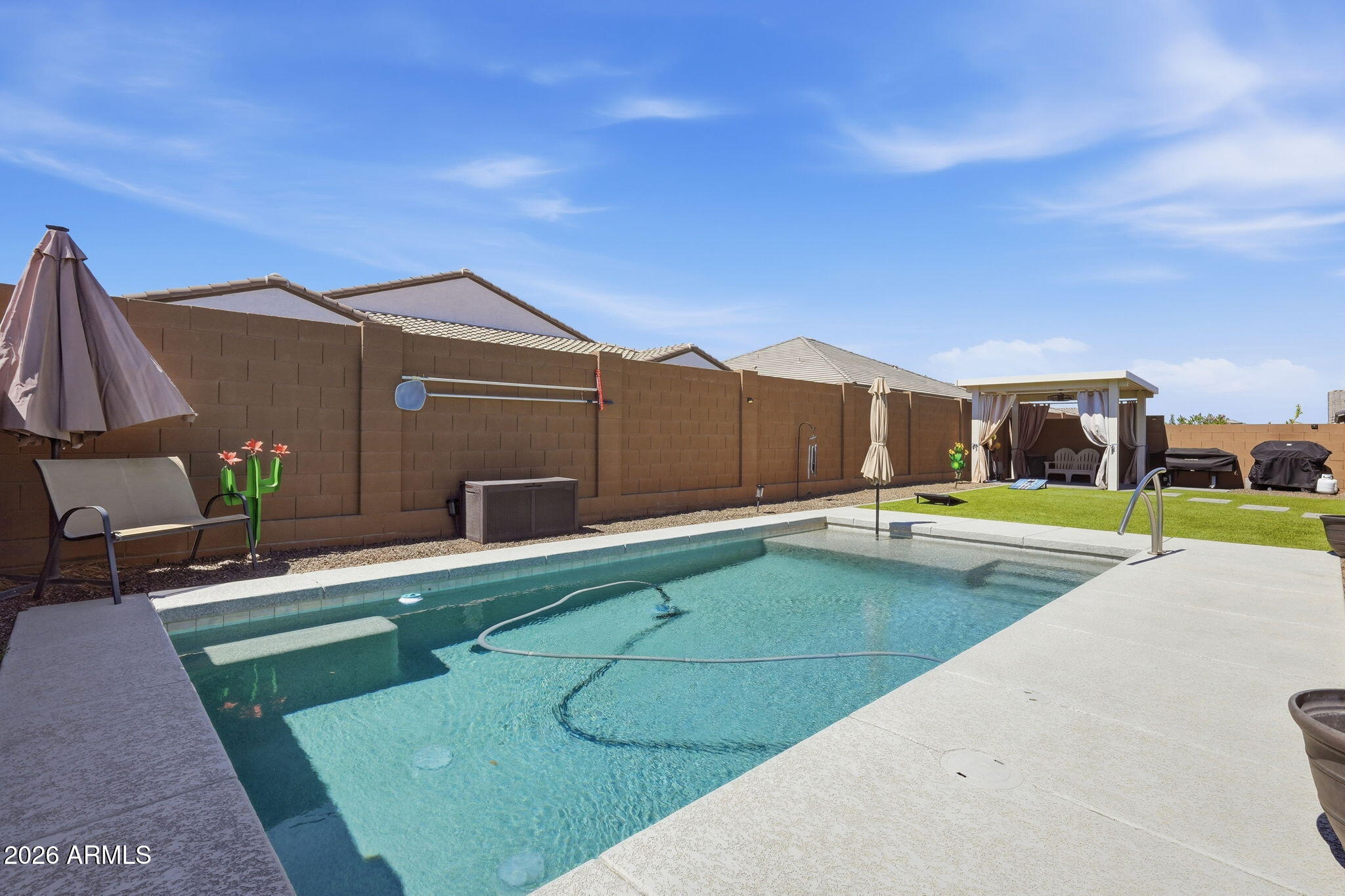 3937 W ESTES Way
