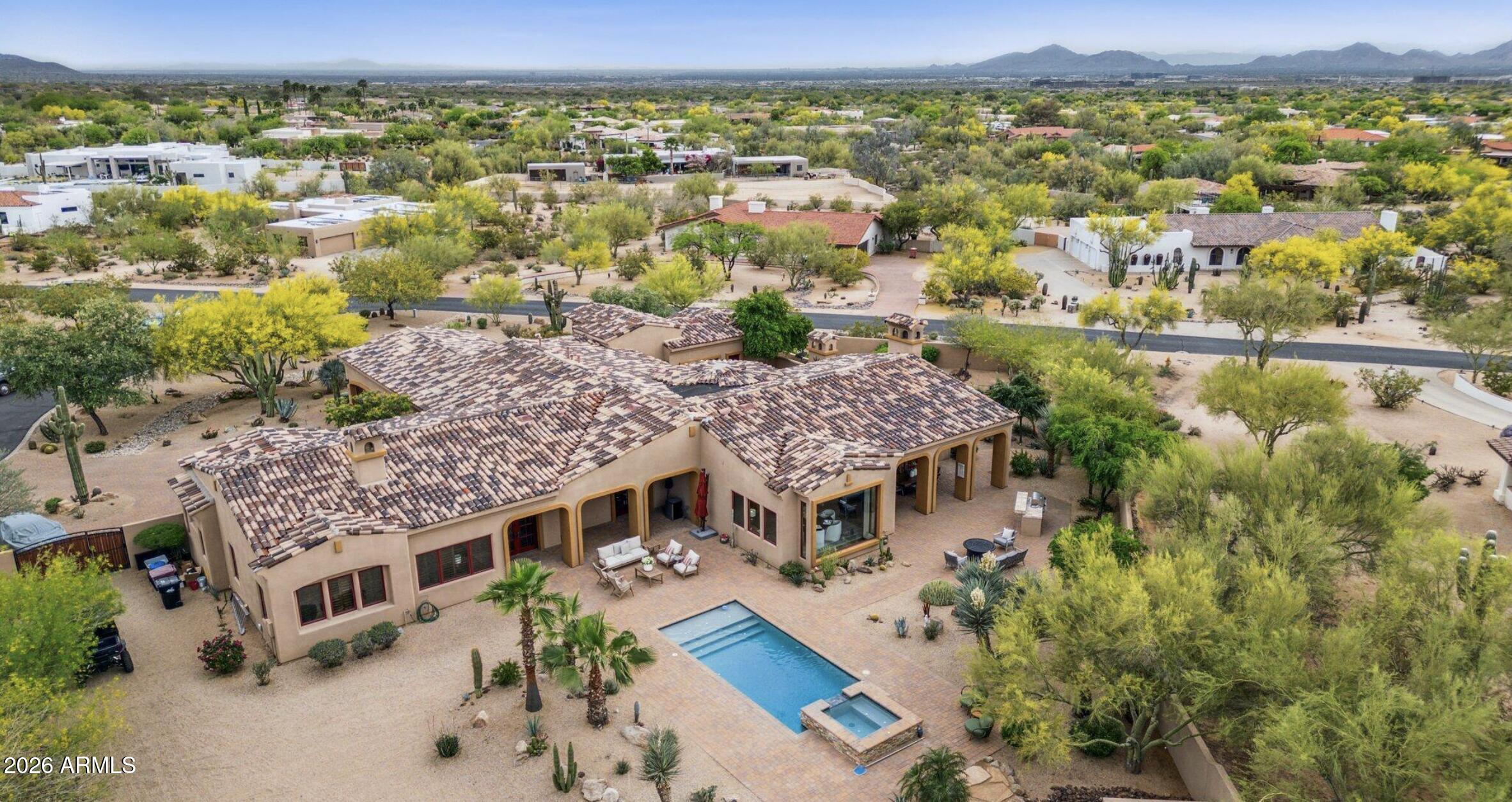 8520 E VIA MONTOYA Drive