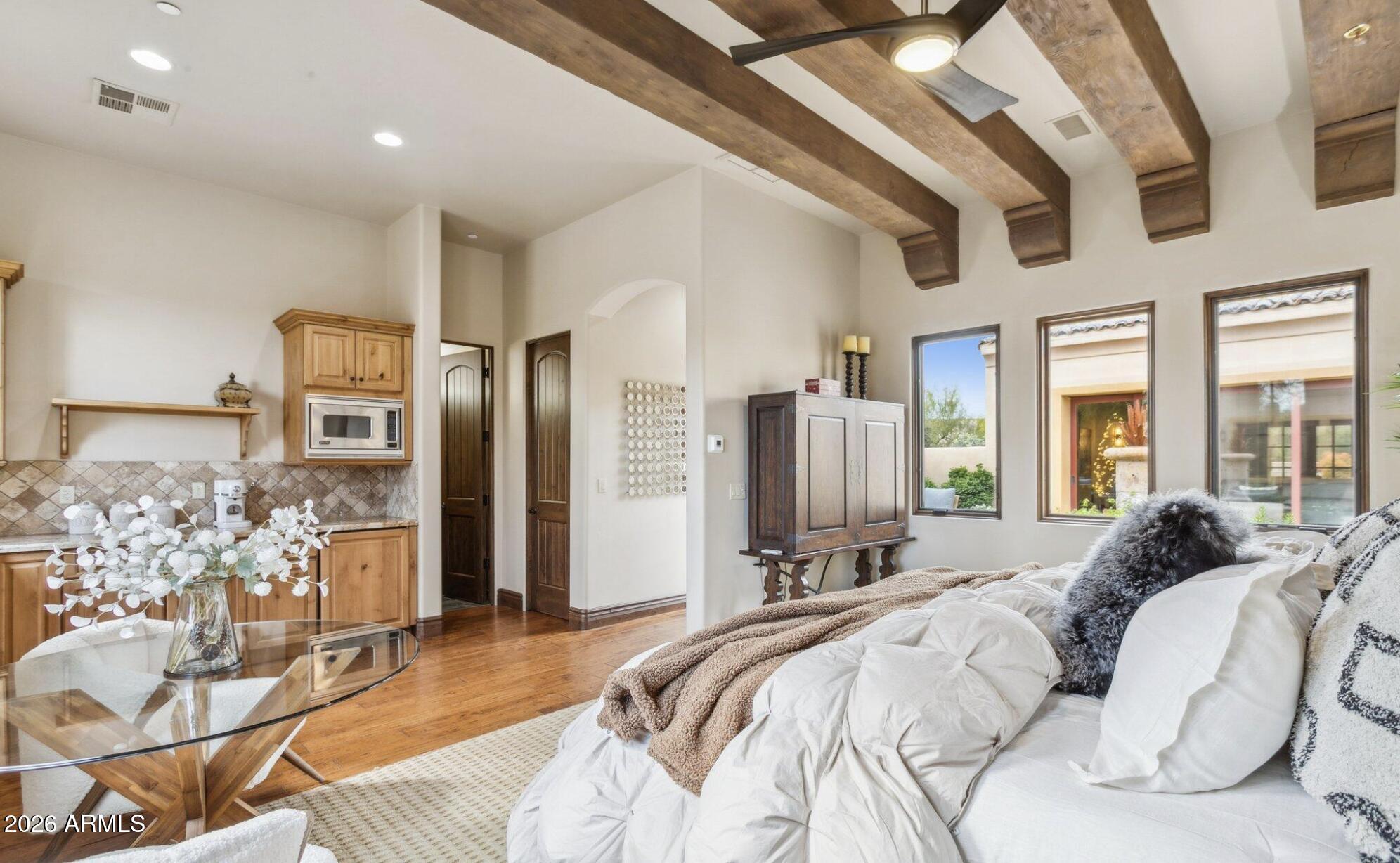 8520 E VIA MONTOYA Drive