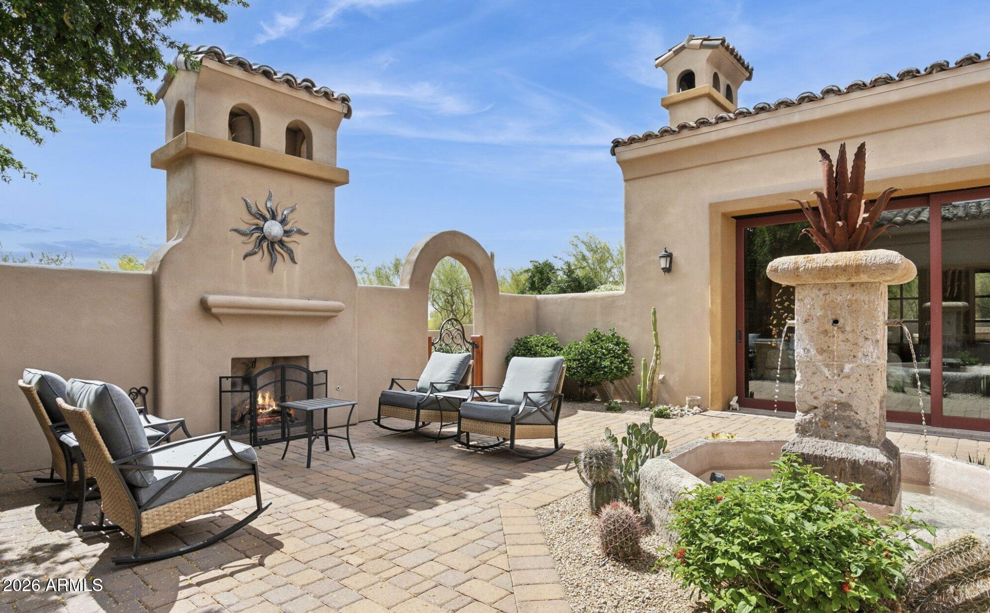8520 E VIA MONTOYA Drive