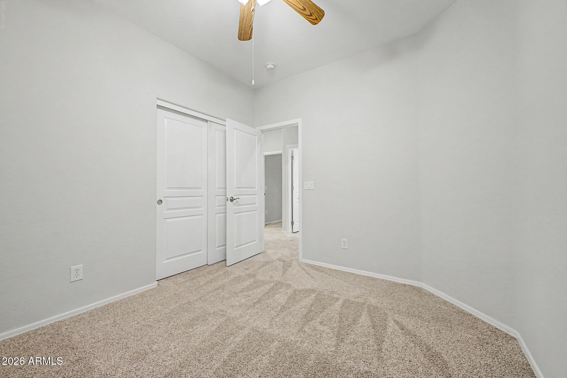 25647 N SINGBUSH Loop