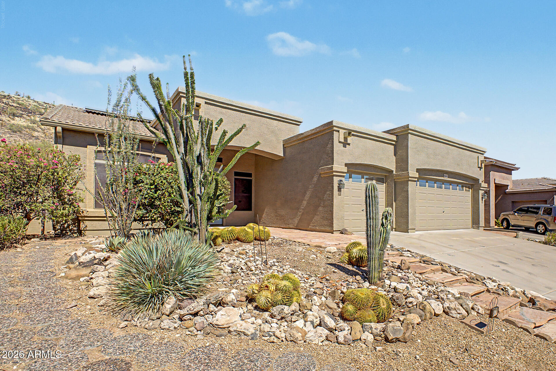 25647 N SINGBUSH Loop
