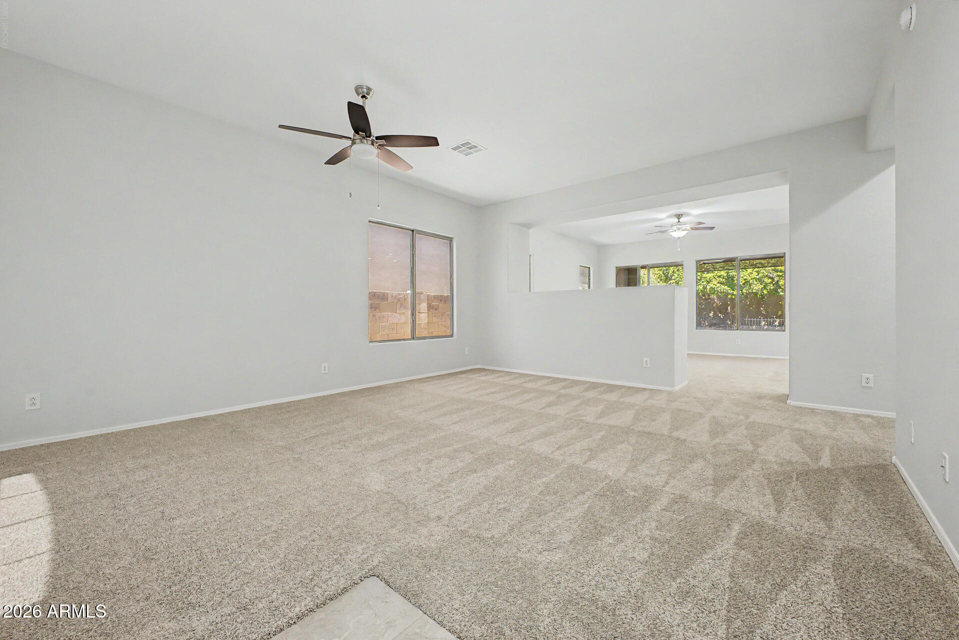 25647 N SINGBUSH Loop