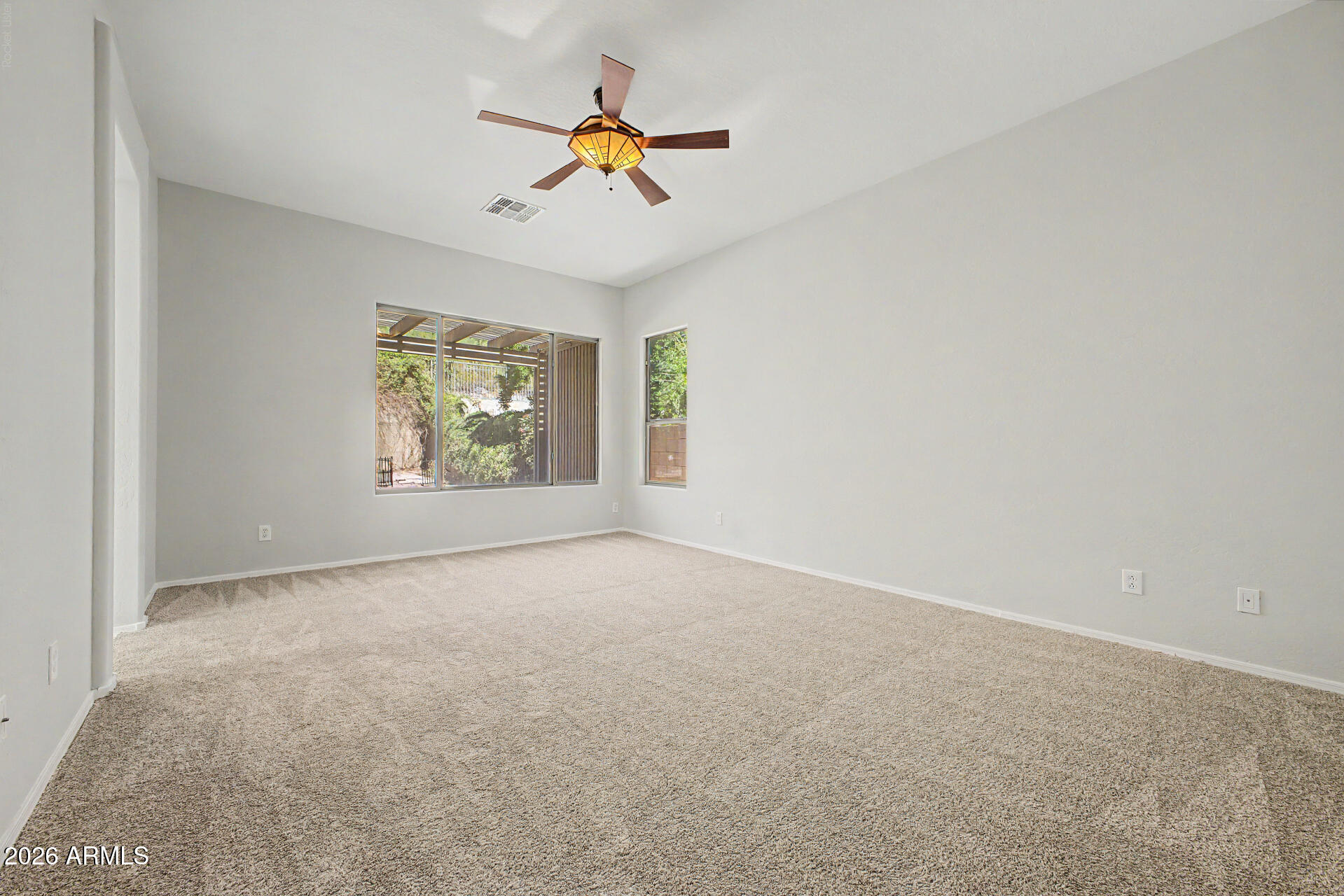 25647 N SINGBUSH Loop