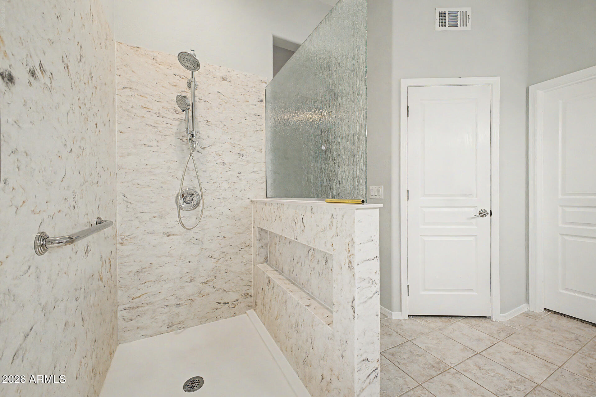 25647 N SINGBUSH Loop