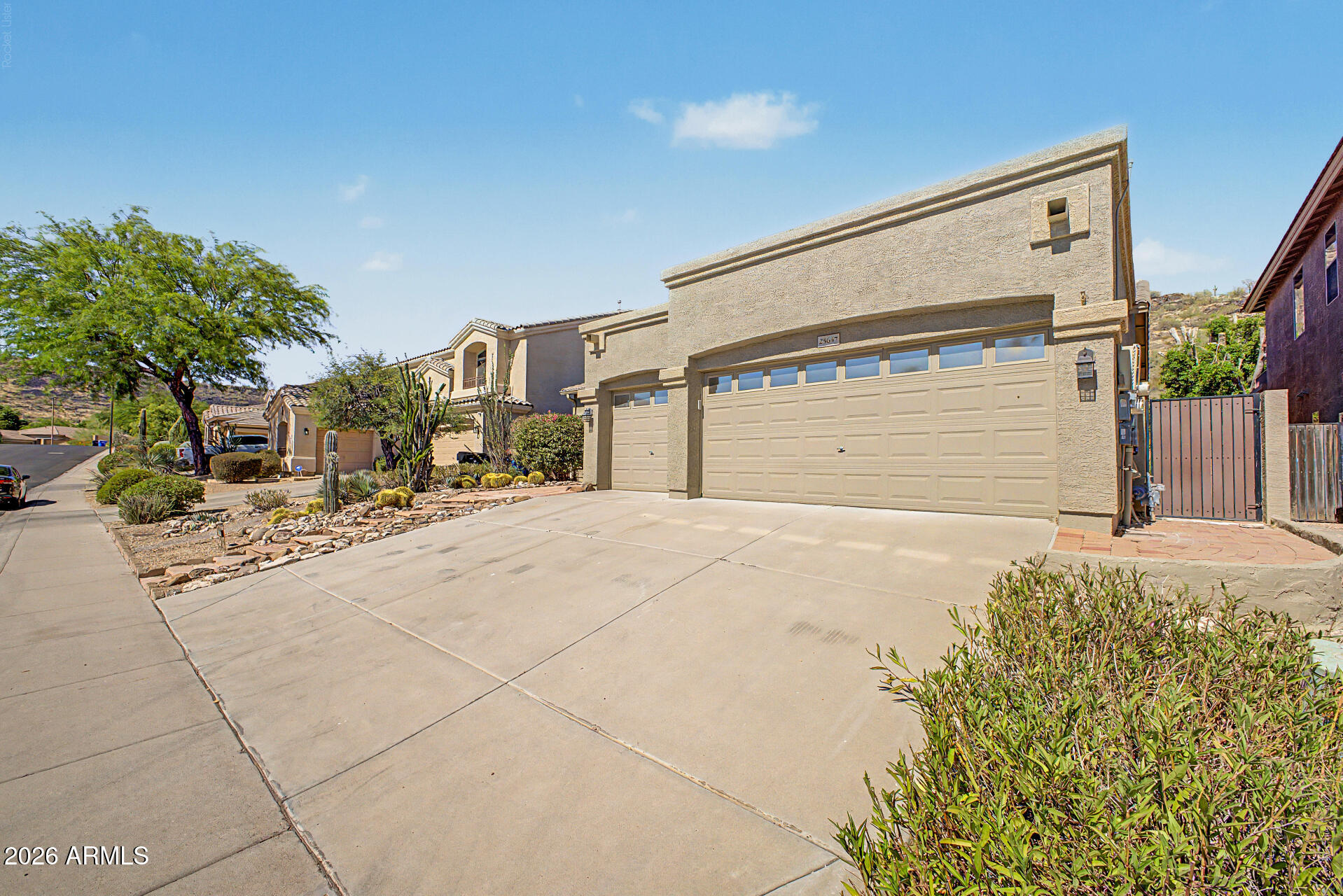 25647 N SINGBUSH Loop