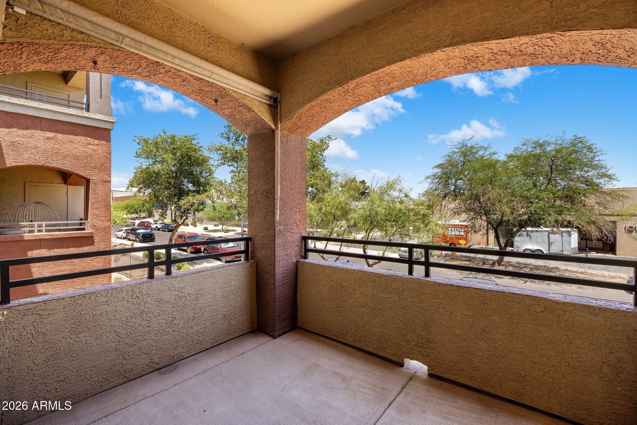 5401 E VAN BUREN Street 2094