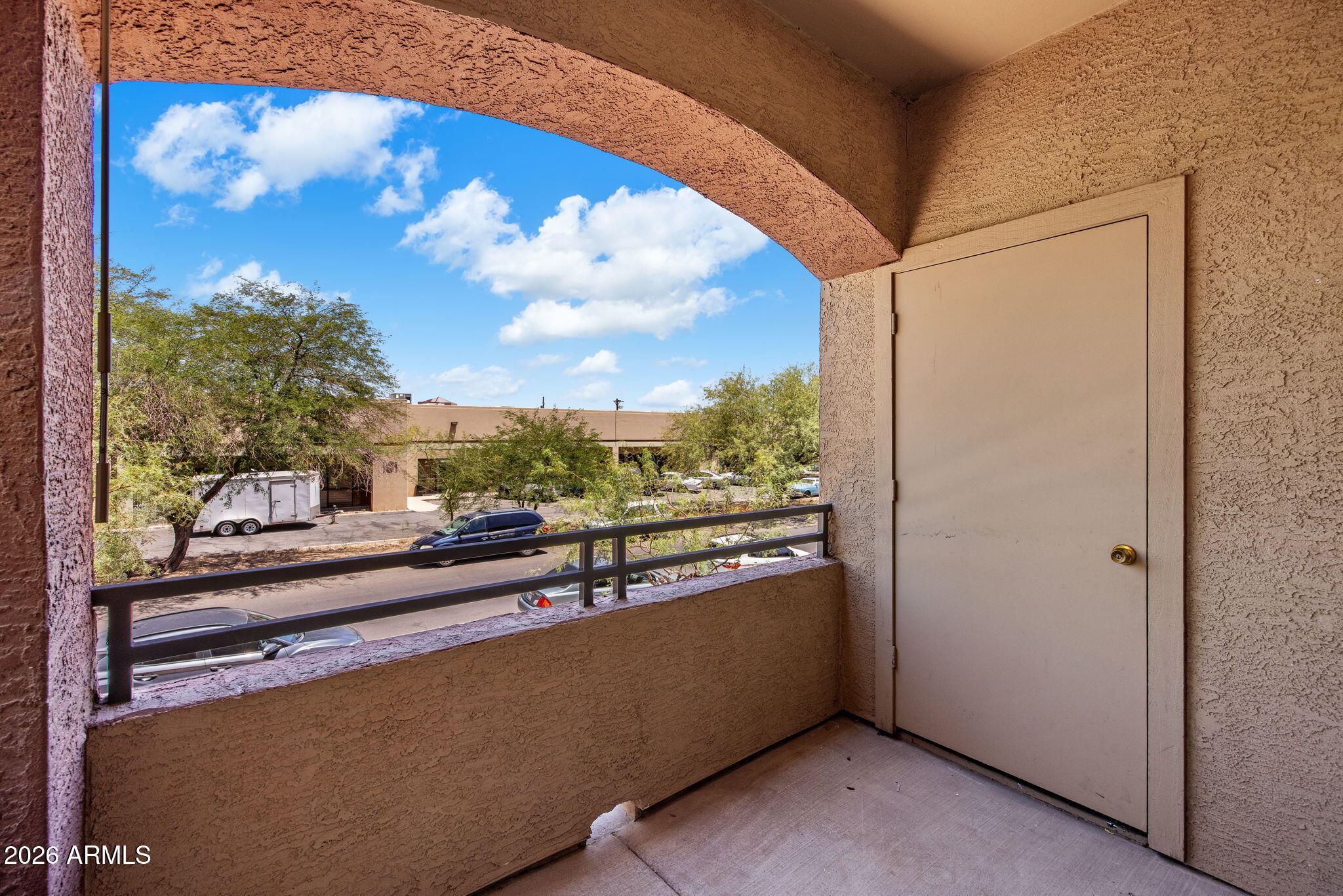 5401 E VAN BUREN Street 2094