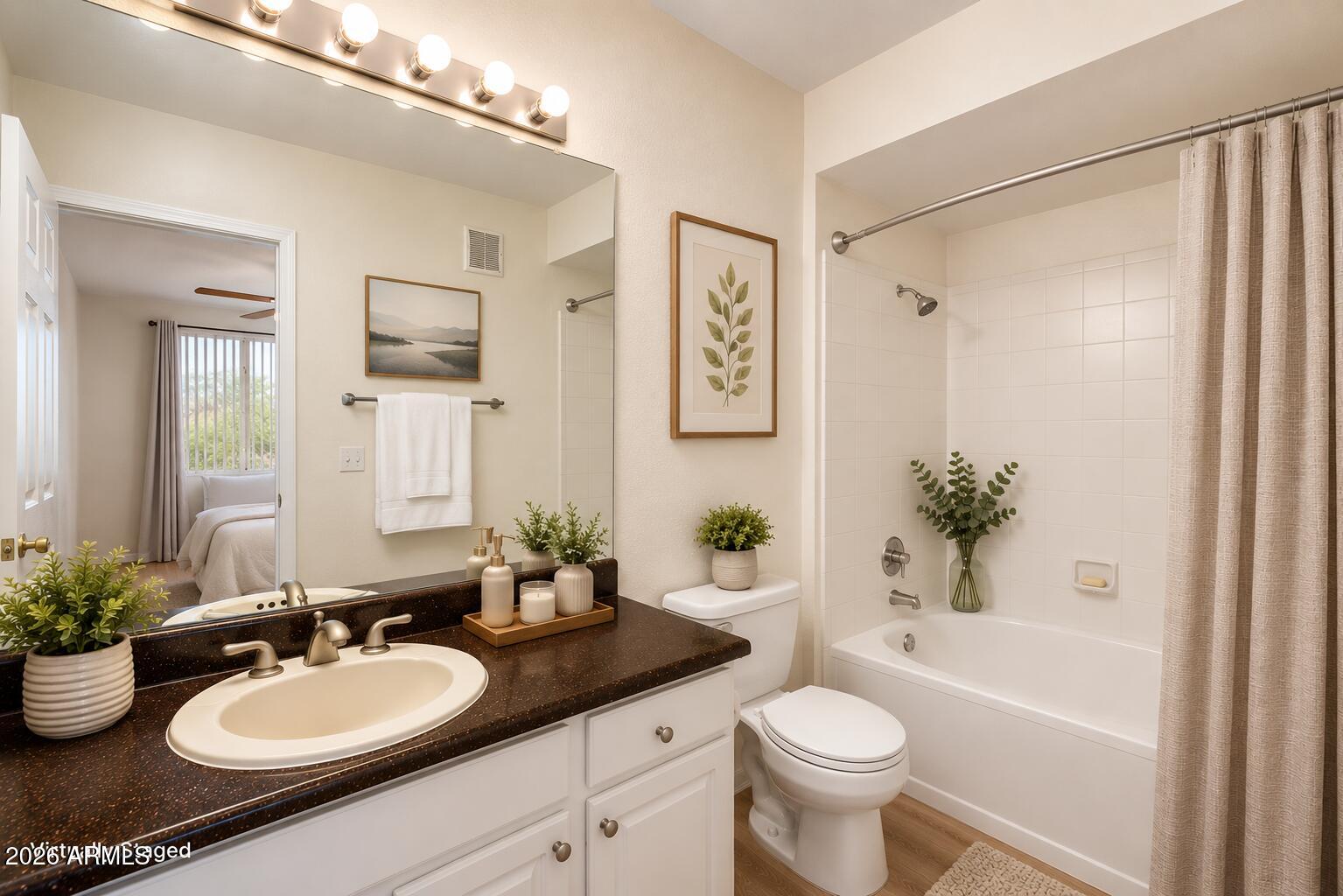 5401 E VAN BUREN Street 2094