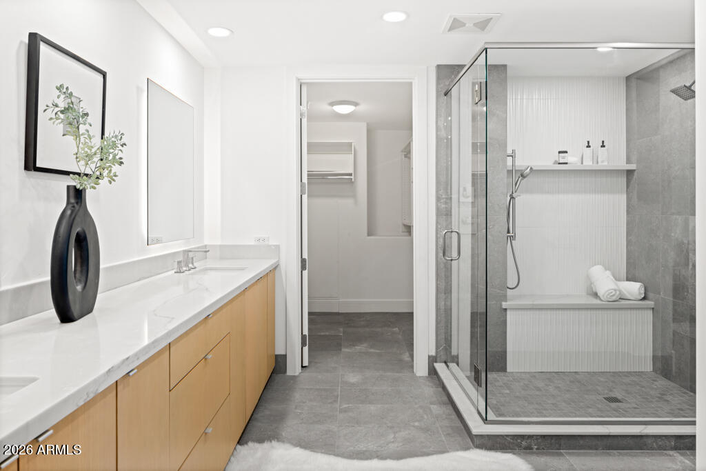 2402 E ESPLANADE Lane 604