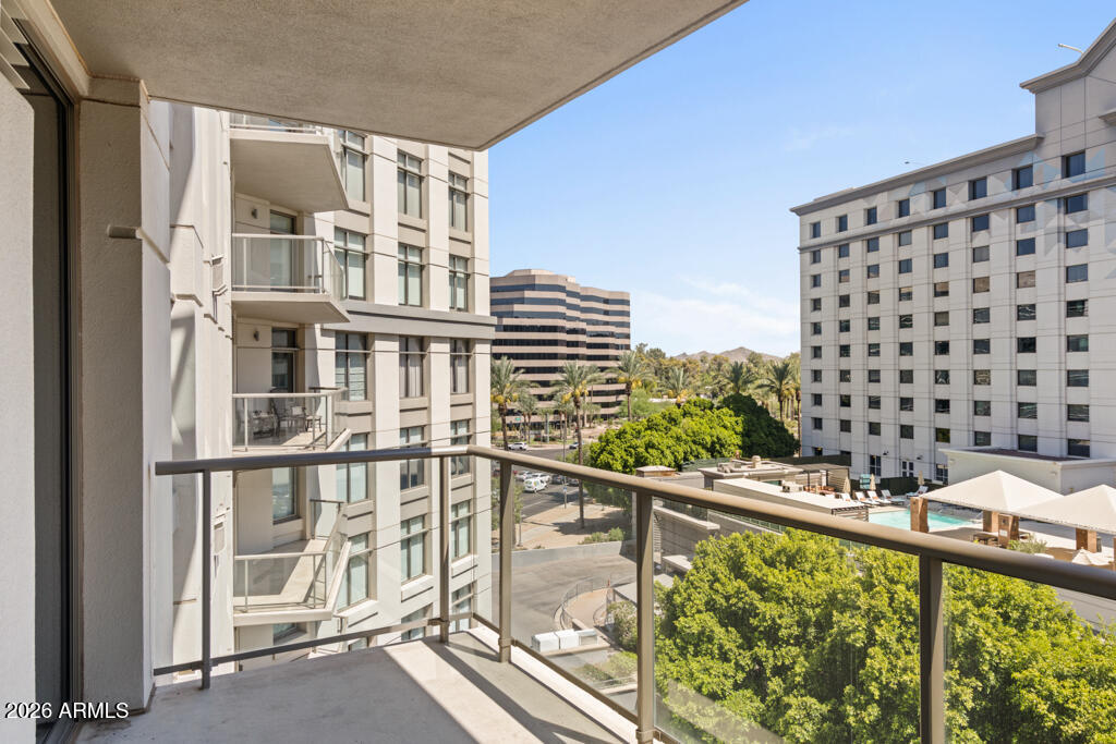 2402 E ESPLANADE Lane 604