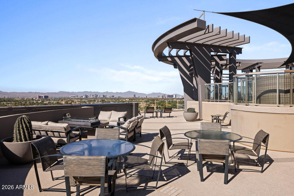 2402 E ESPLANADE Lane 604