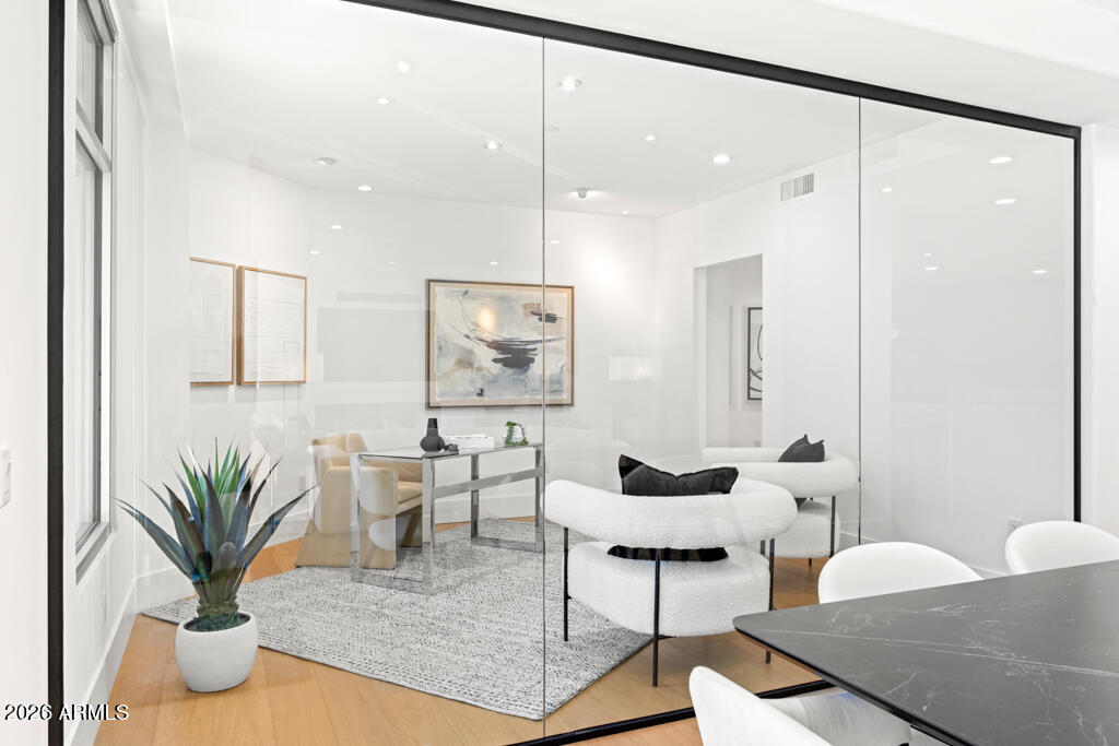 2402 E ESPLANADE Lane 604