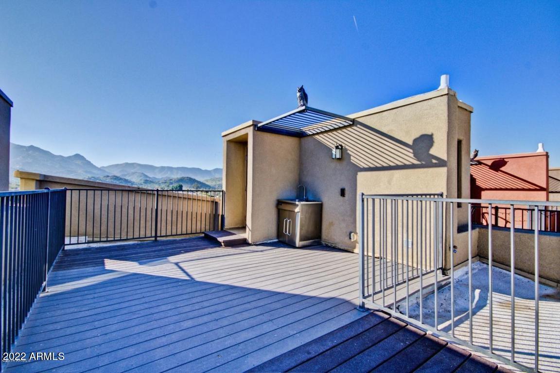 112 W Milada Drive
