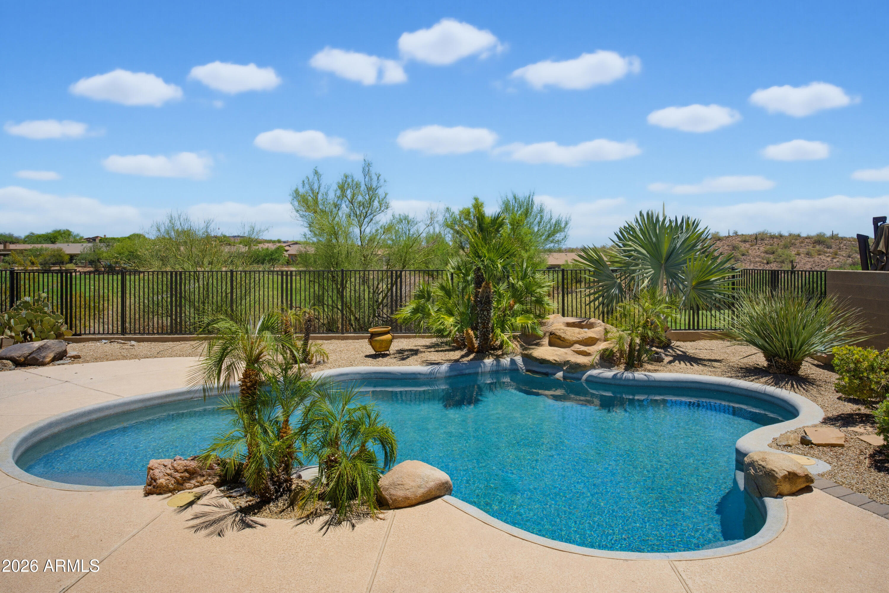 9031 N BROKEN BOW