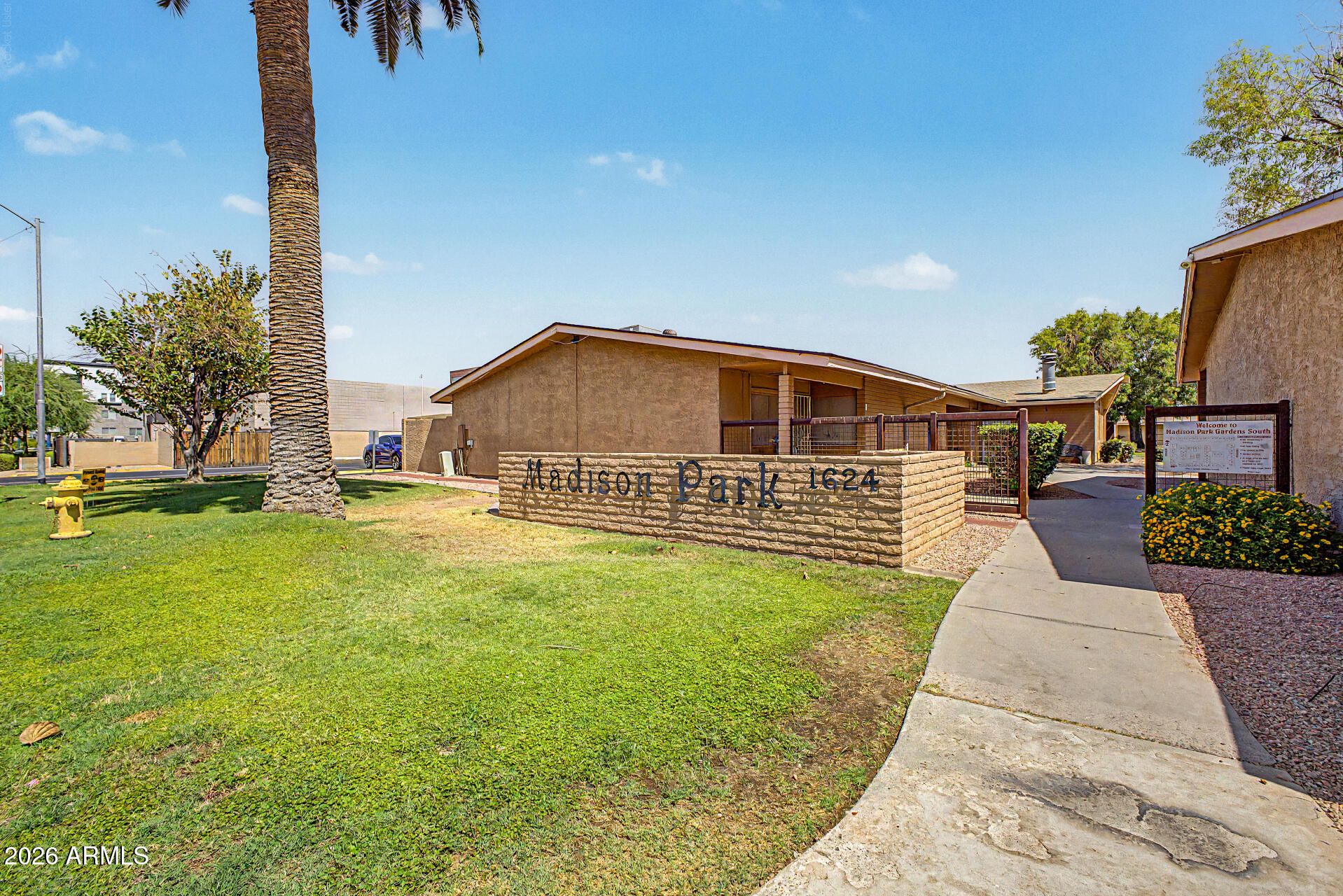 1624 E CAMPBELL Avenue 46