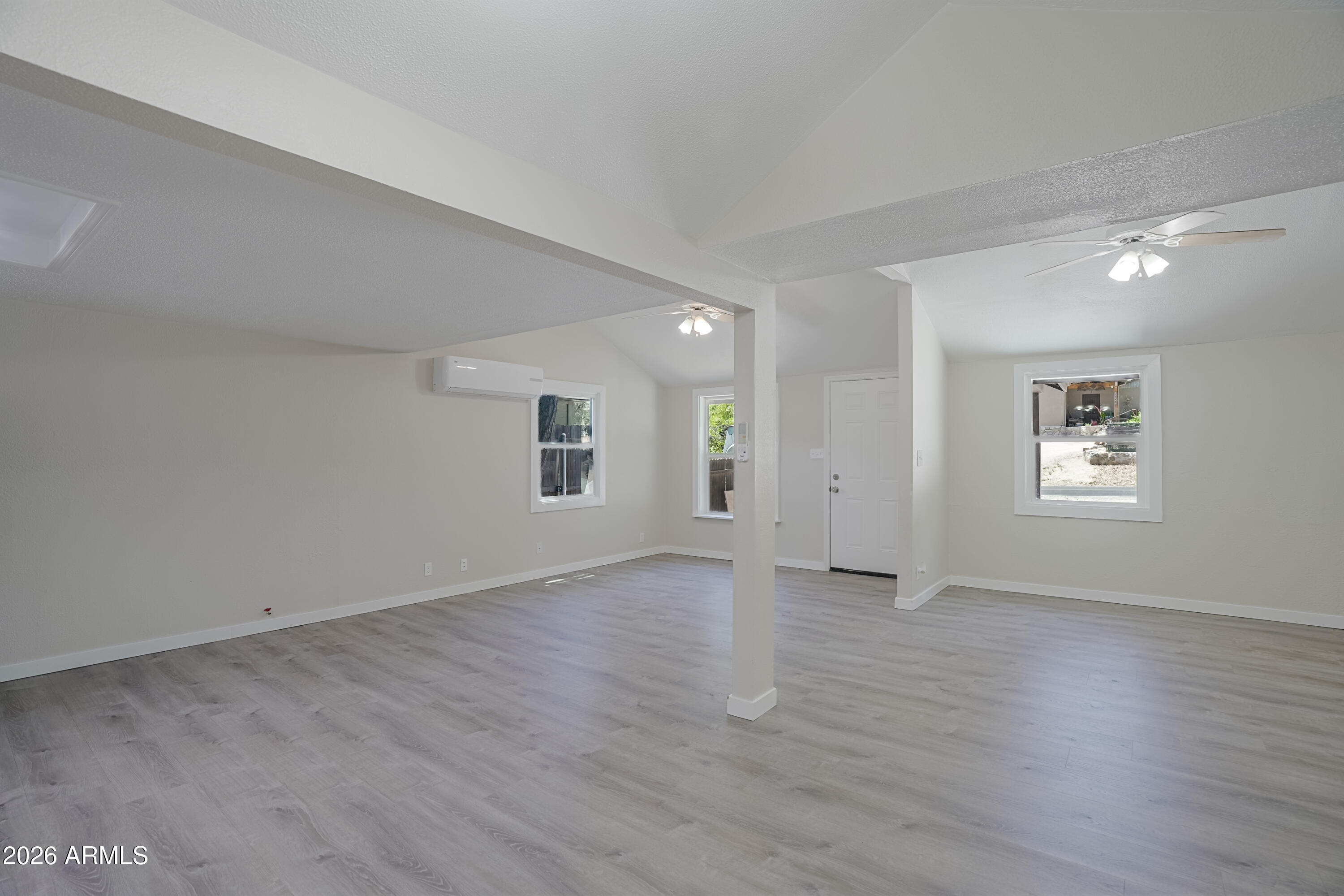 1548 OREGON Avenue