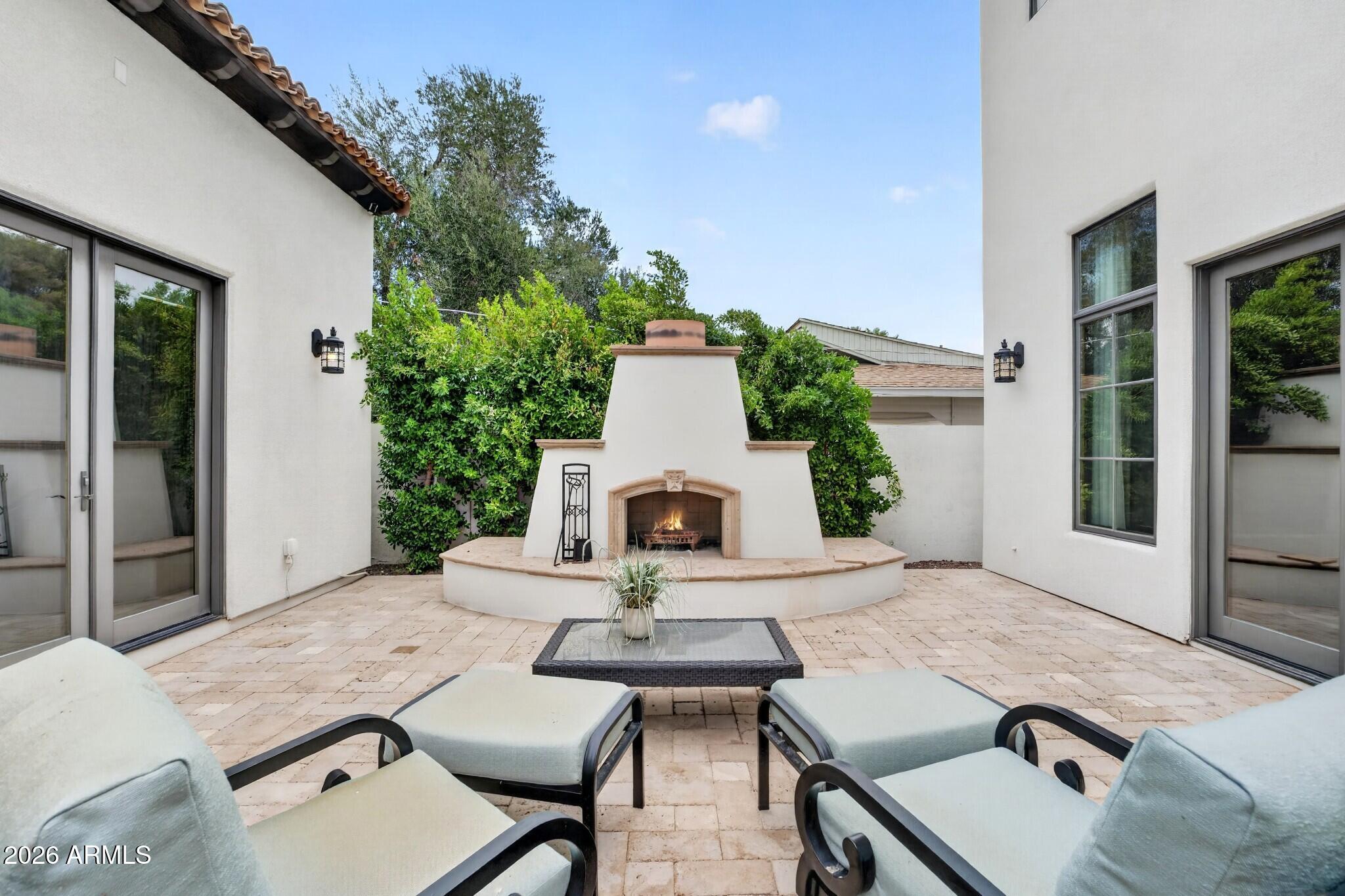 5807 E ORANGE BLOSSOM Lane