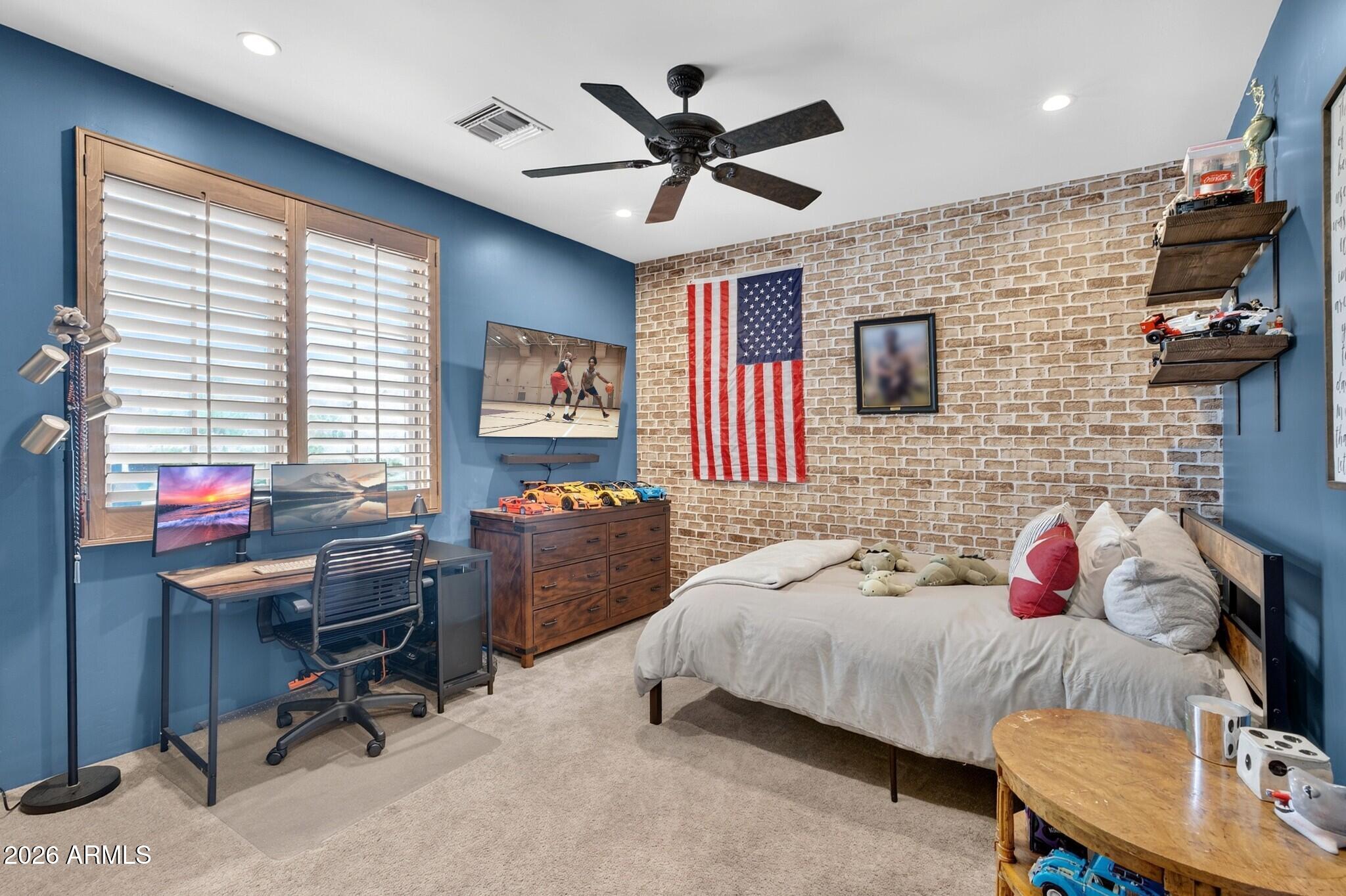 5807 E ORANGE BLOSSOM Lane