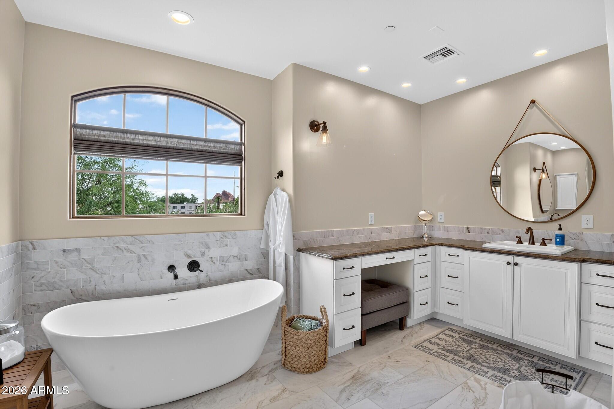 5807 E ORANGE BLOSSOM Lane