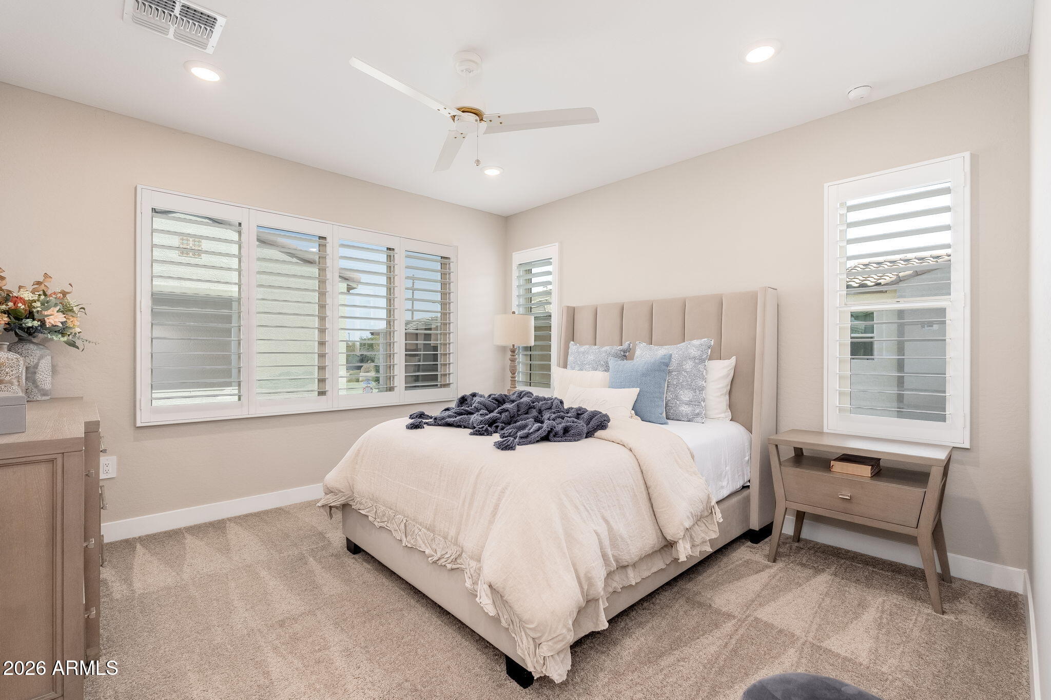 762 E GINKO Avenue 201