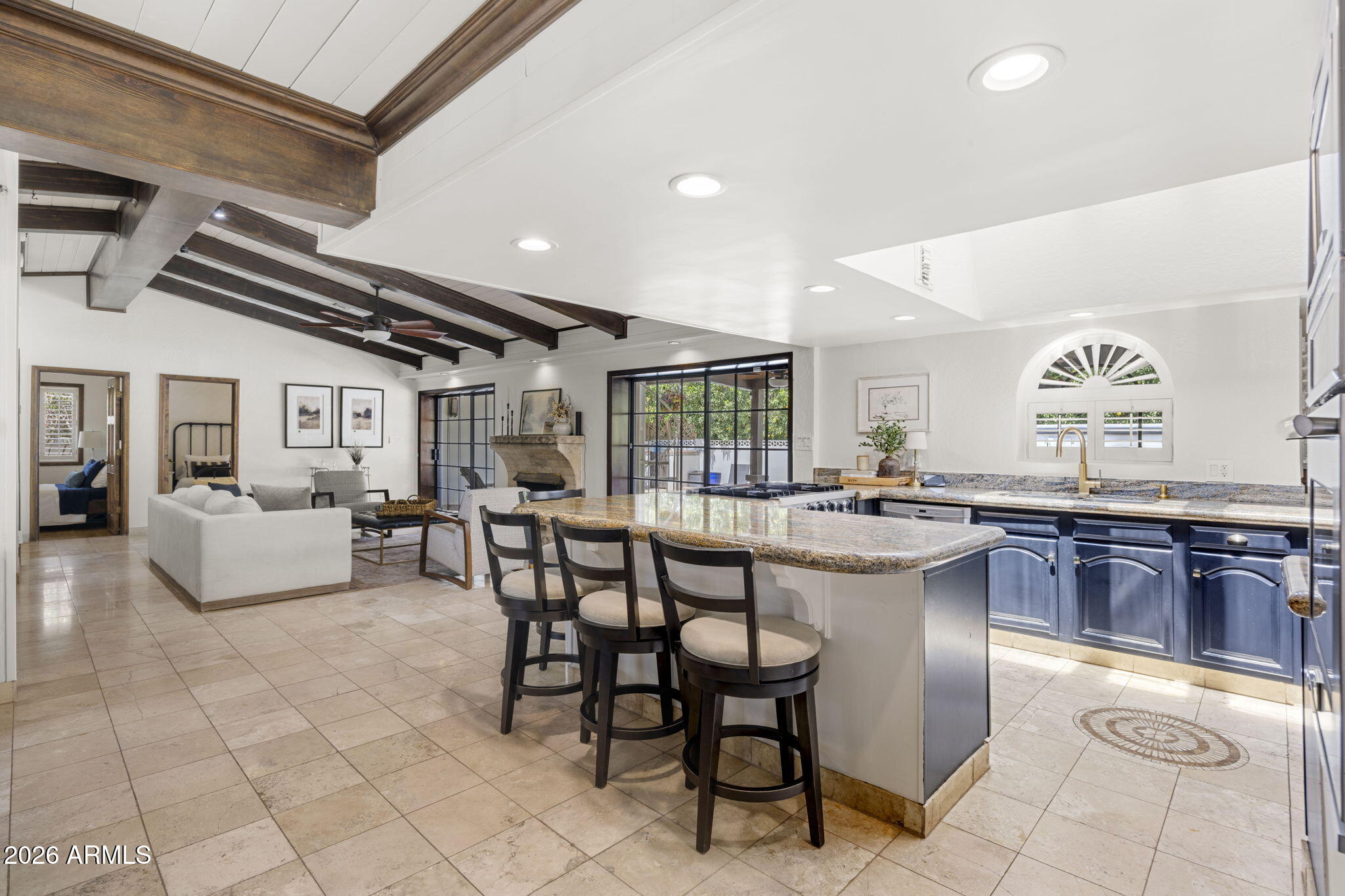 320 W BETHANY HOME Road