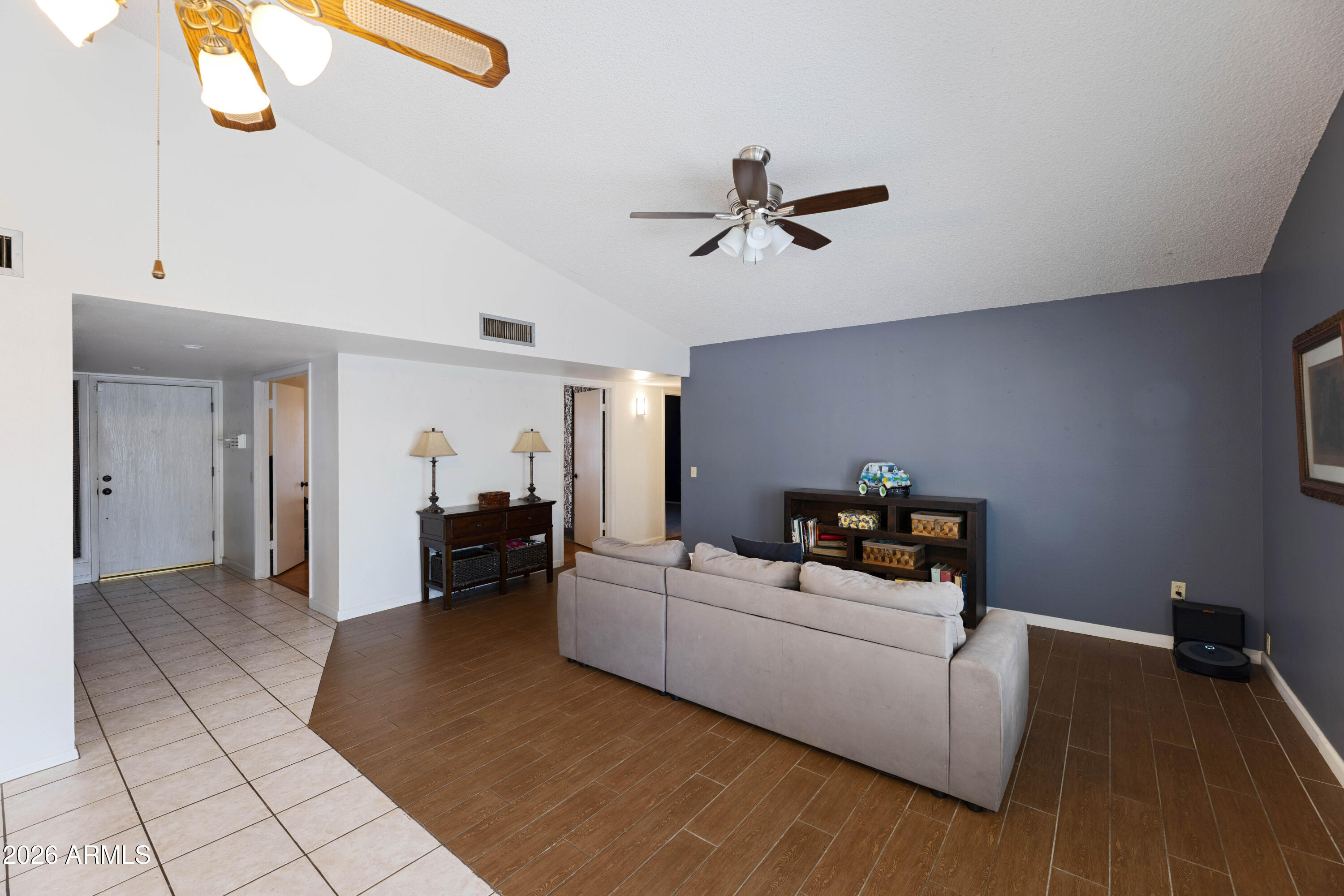 2309 W PORT ROYALE Lane