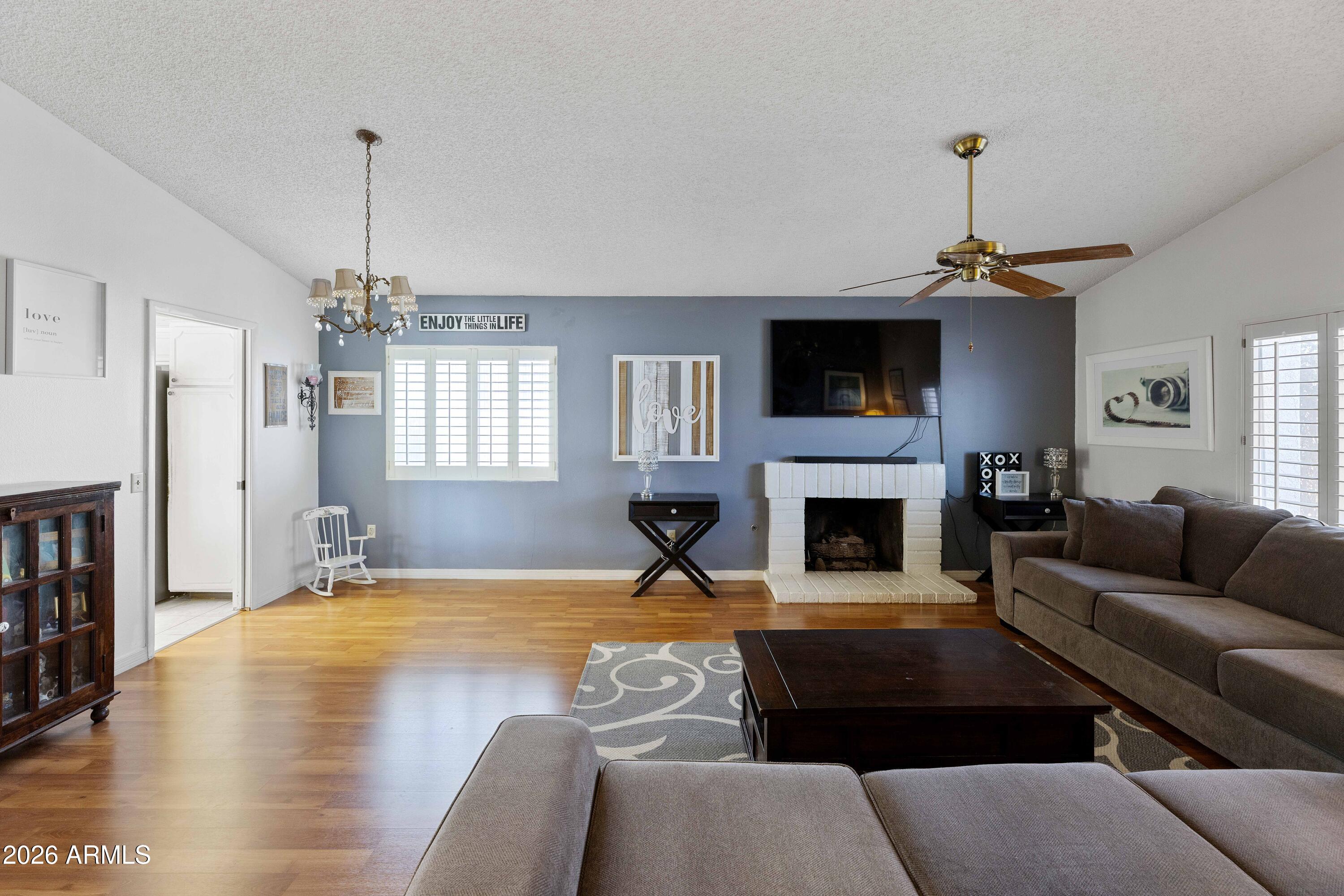 2309 W PORT ROYALE Lane