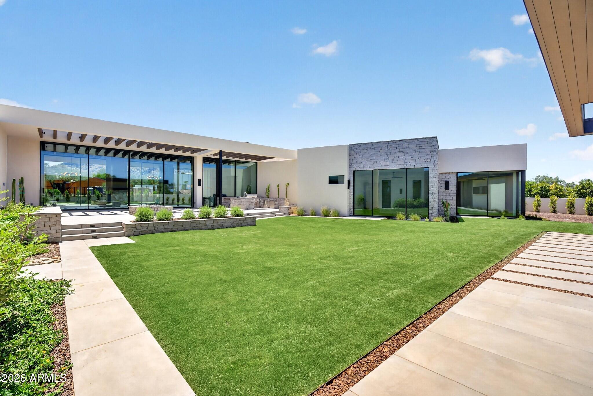 6232 E BRET HILLS Drive