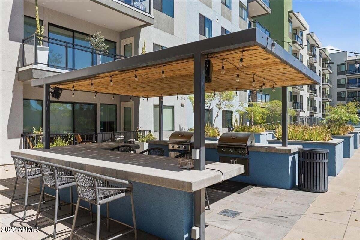 3131 N CENTRAL Avenue 4001