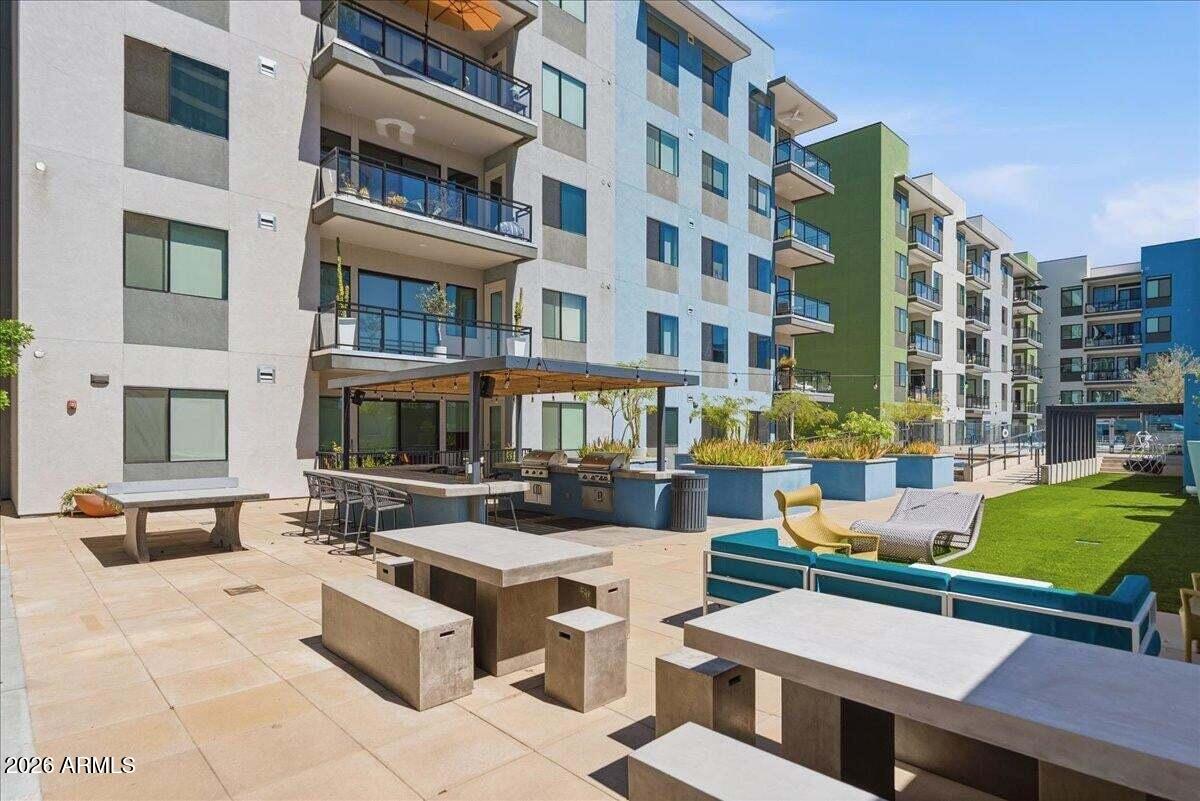 3131 N CENTRAL Avenue 4001