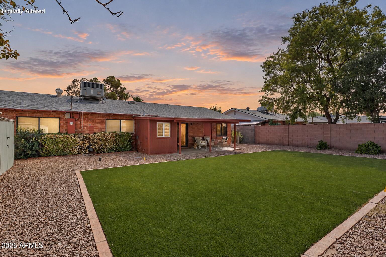 7308 E SHERIDAN Street