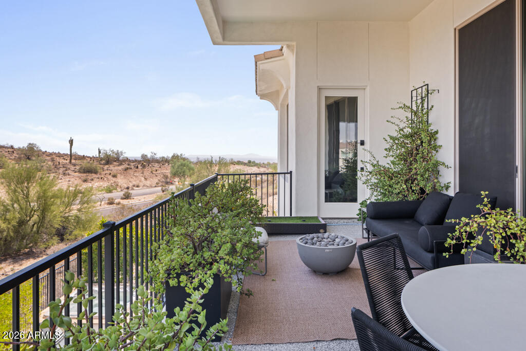 10827 N SONORA Vista