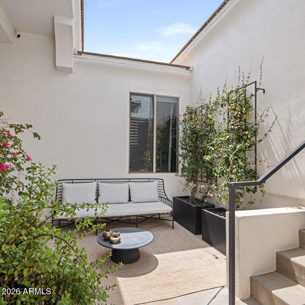 10827 N SONORA Vista