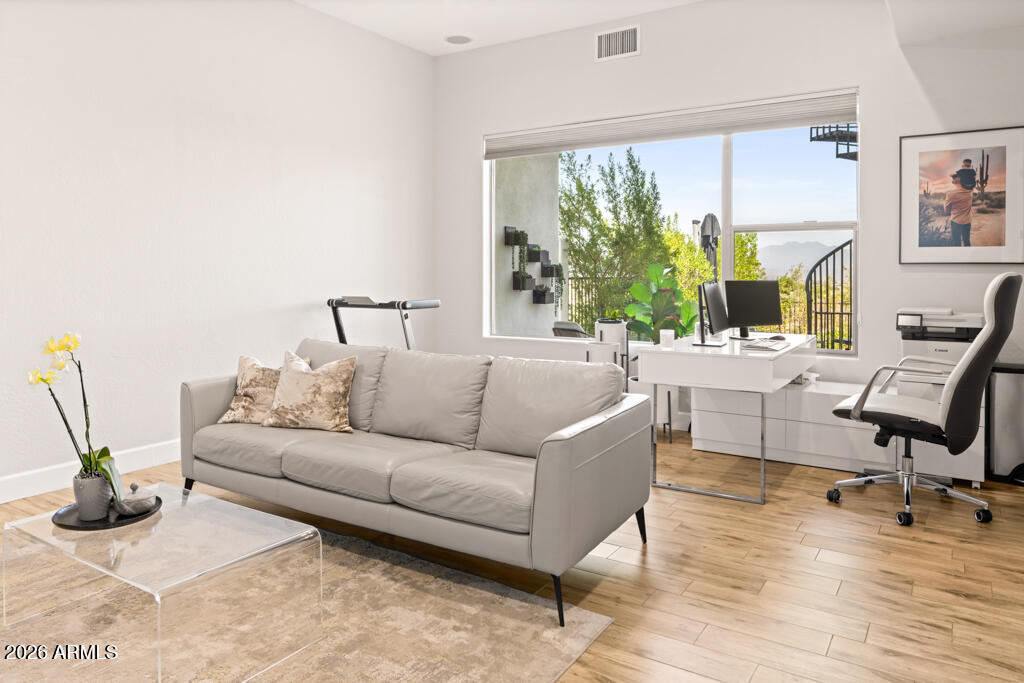 10827 N SONORA Vista