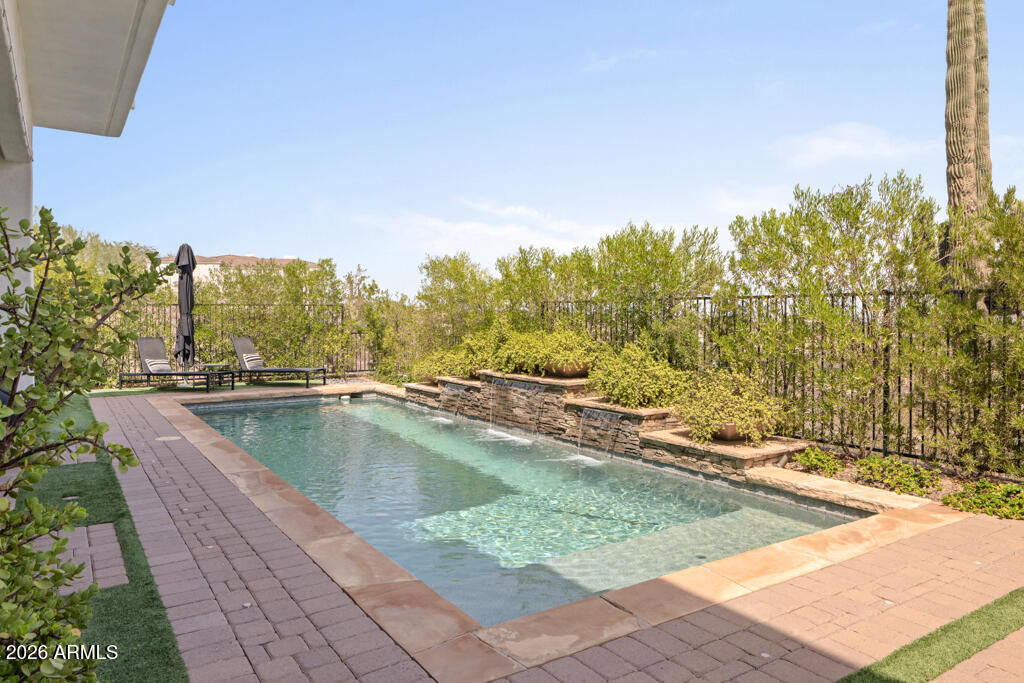 10827 N SONORA Vista